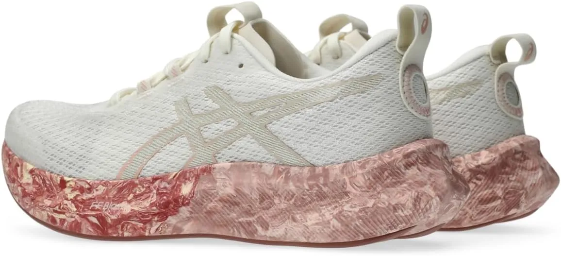 Asics Women's Noosa Tri 16 Sneaker