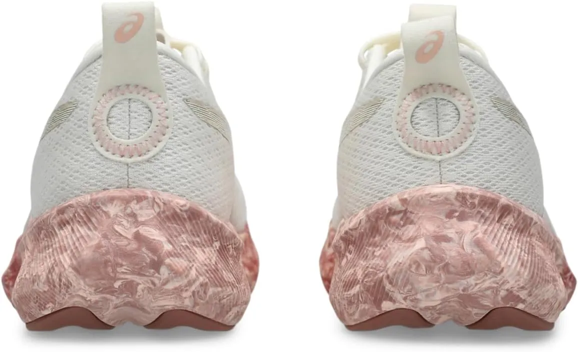 Asics Women's Noosa Tri 16 Sneaker