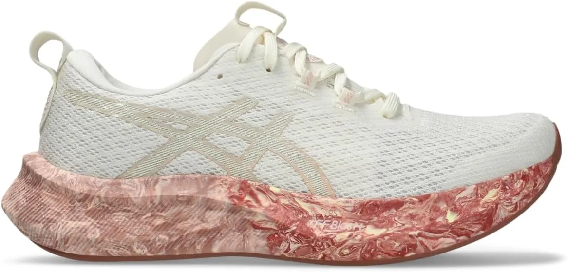 Asics Women's Noosa Tri 16 Sneaker