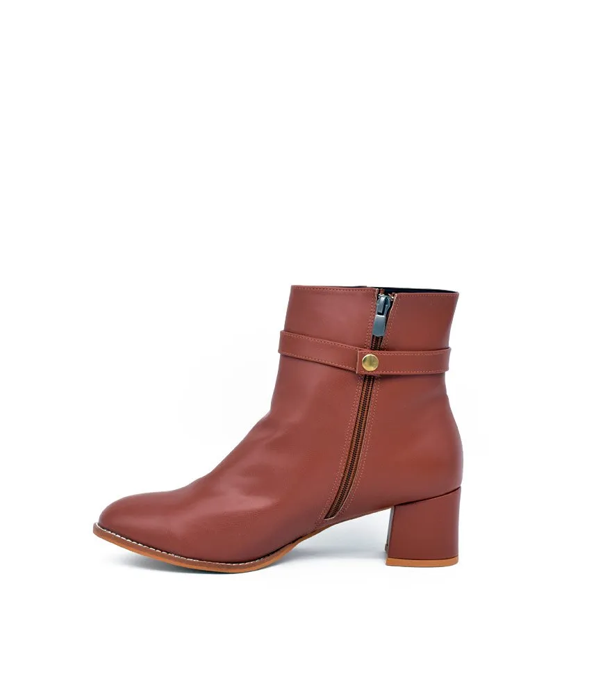 Belle & Lucy Stylish Brown Ankle Boot