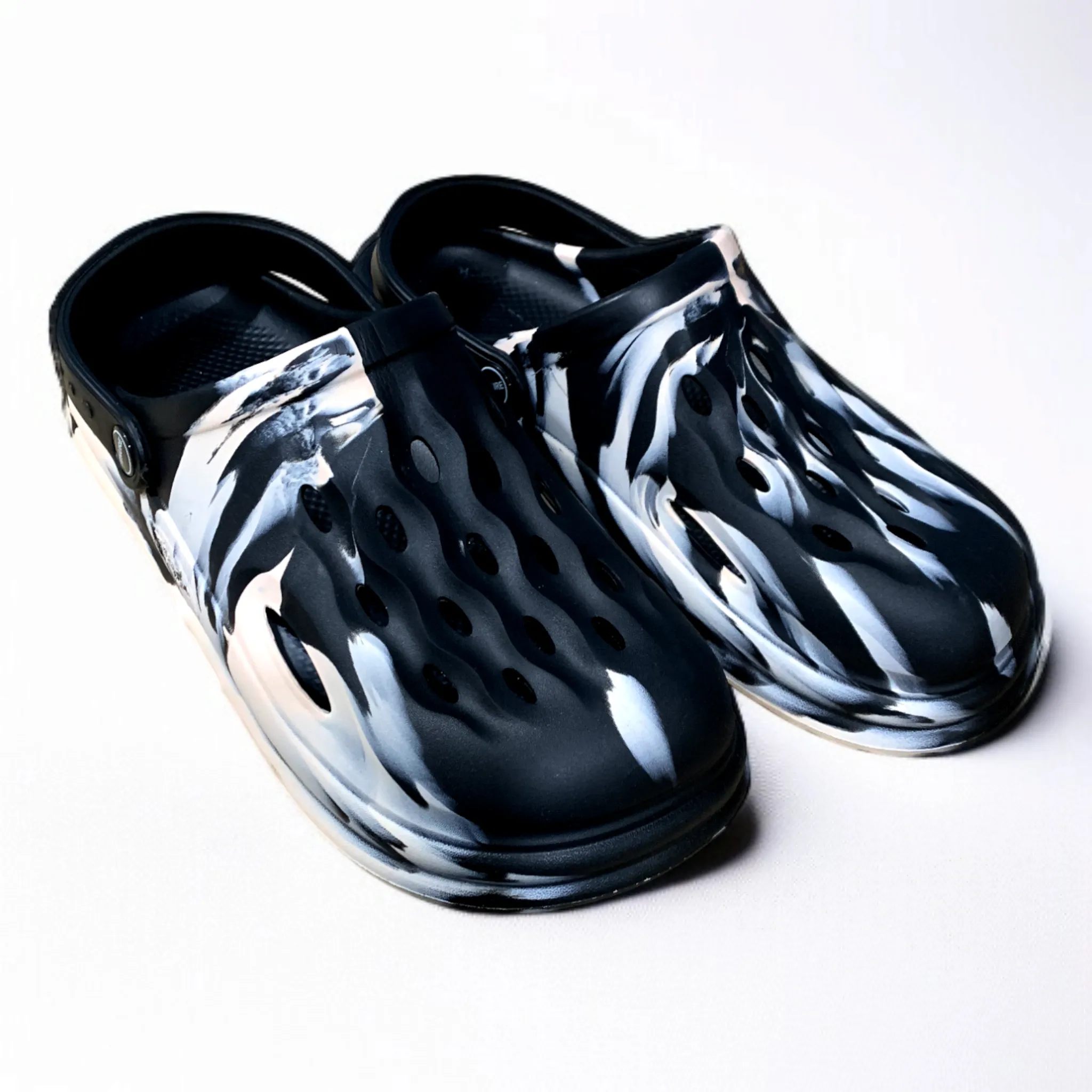 Breathable Clog 004