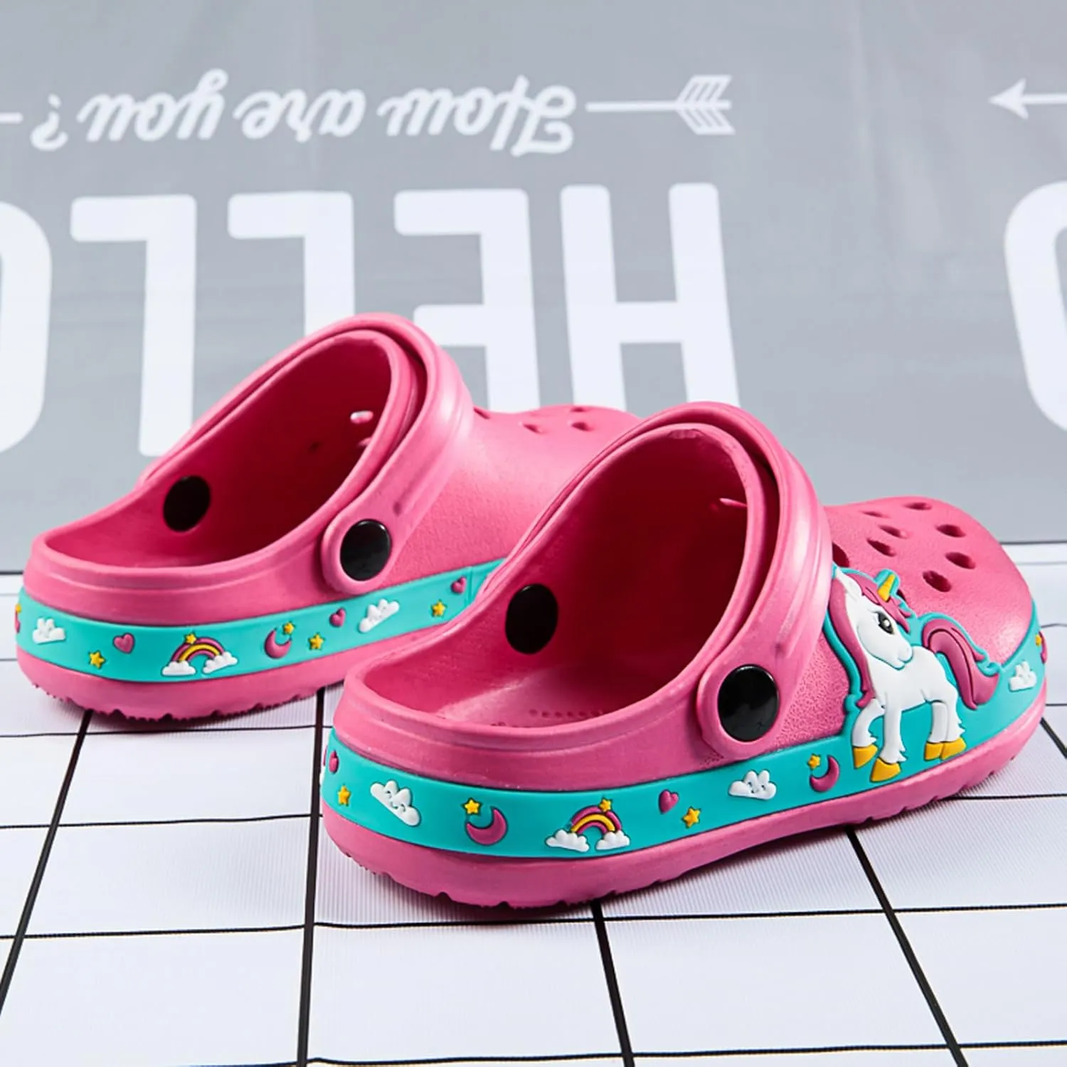 Children Garden Shoes Kids Boys Girls Cartoon Clogs Slippers Toddler Slip On Lightweight Beach Pool Sandals