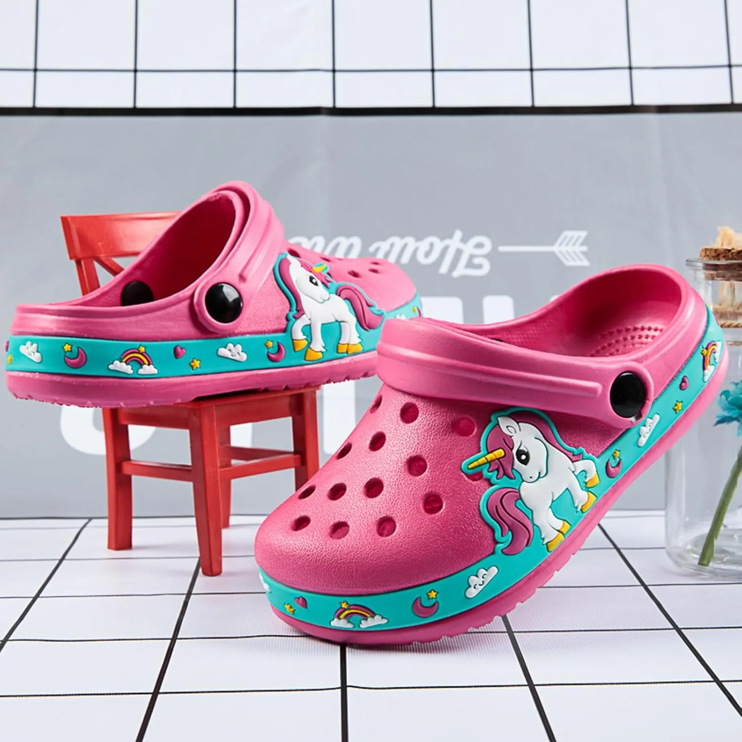 Children Garden Shoes Kids Boys Girls Cartoon Clogs Slippers Toddler Slip On Lightweight Beach Pool Sandals