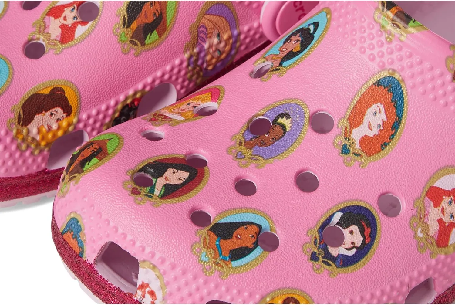 Crocs Unisex-Child Disney Princess Clog (Little Big Kid)