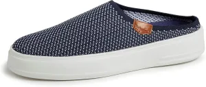 Dearfoams Women's Original Comfort Annie Clog Sneaker