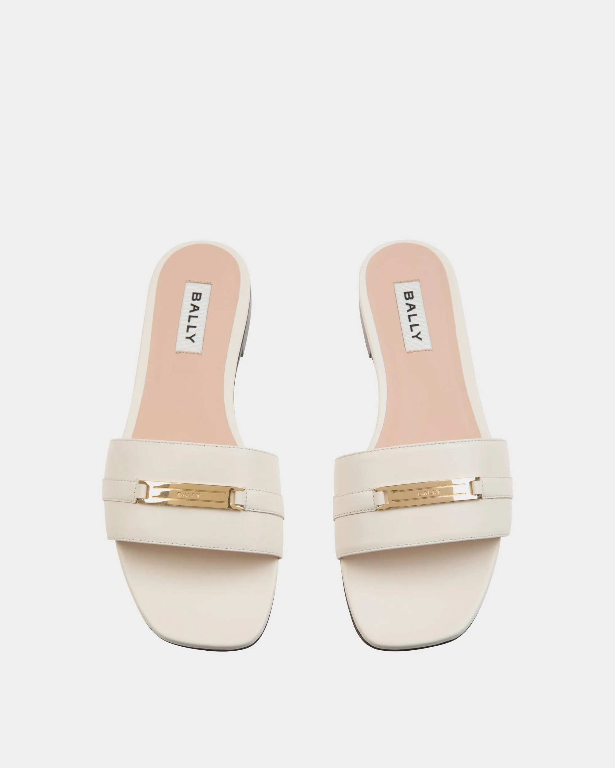 Deco Flat Sandal in White Leather