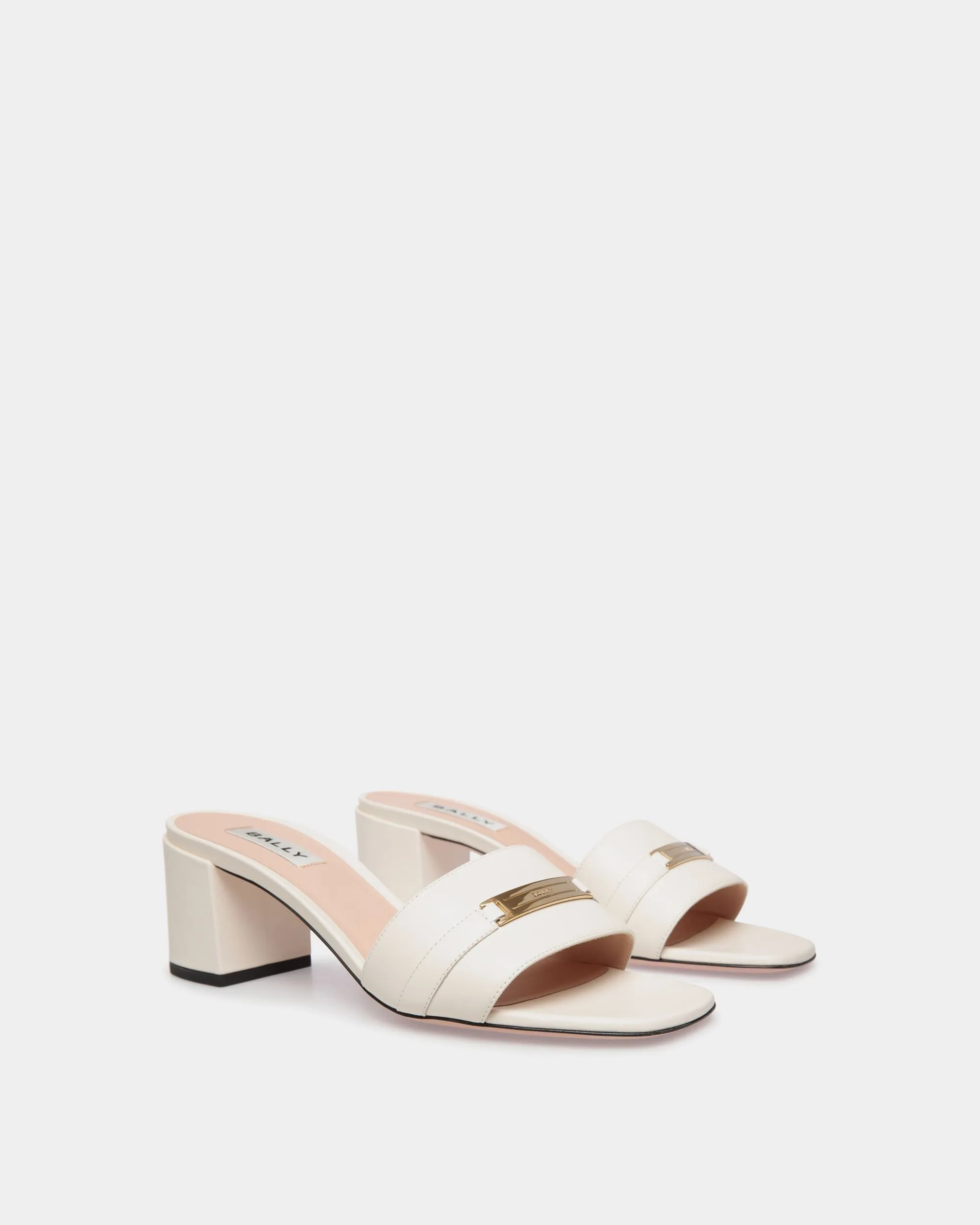 Deco Sandal in White Leather