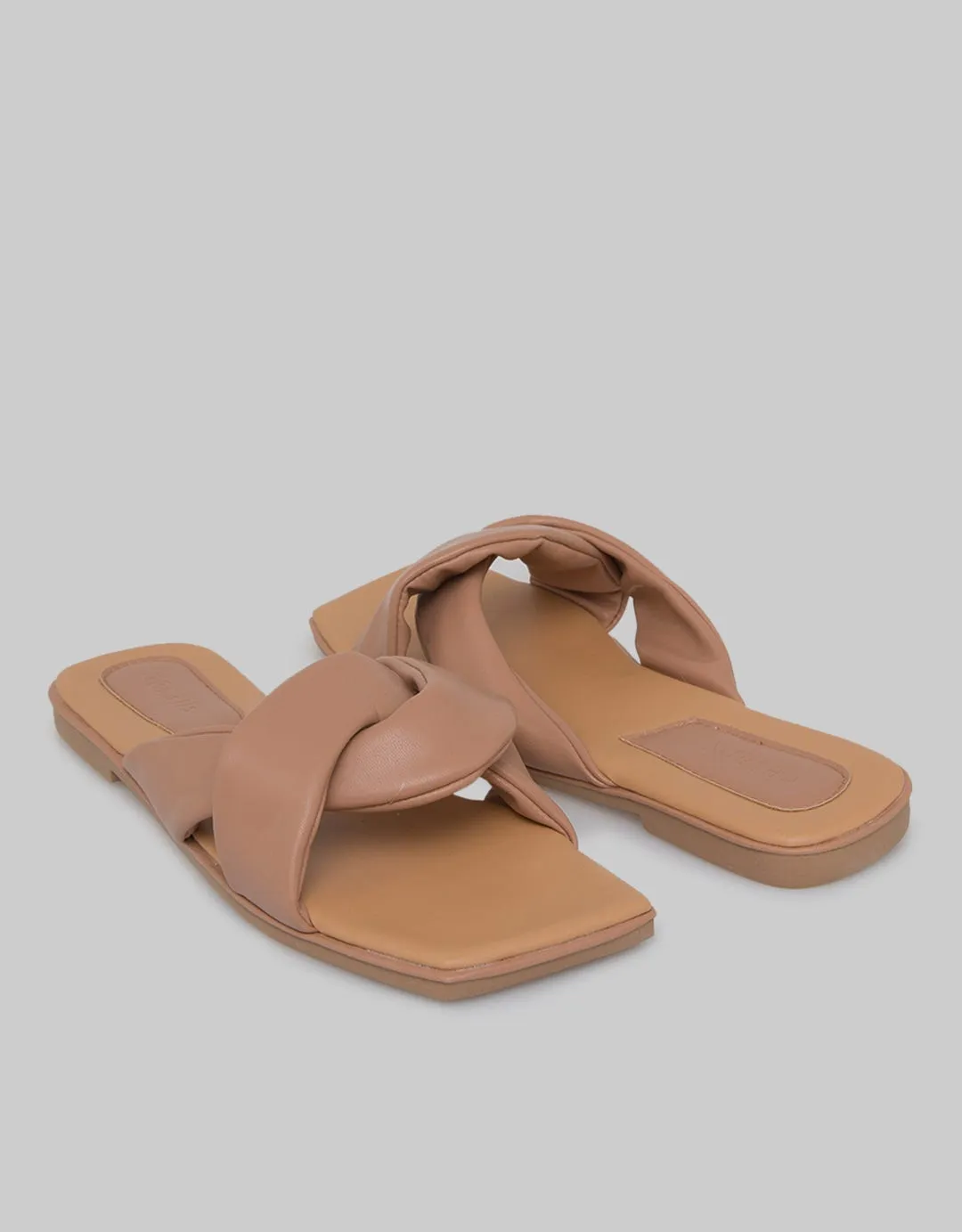 Details Cross Strap Slipper Sandals Woman