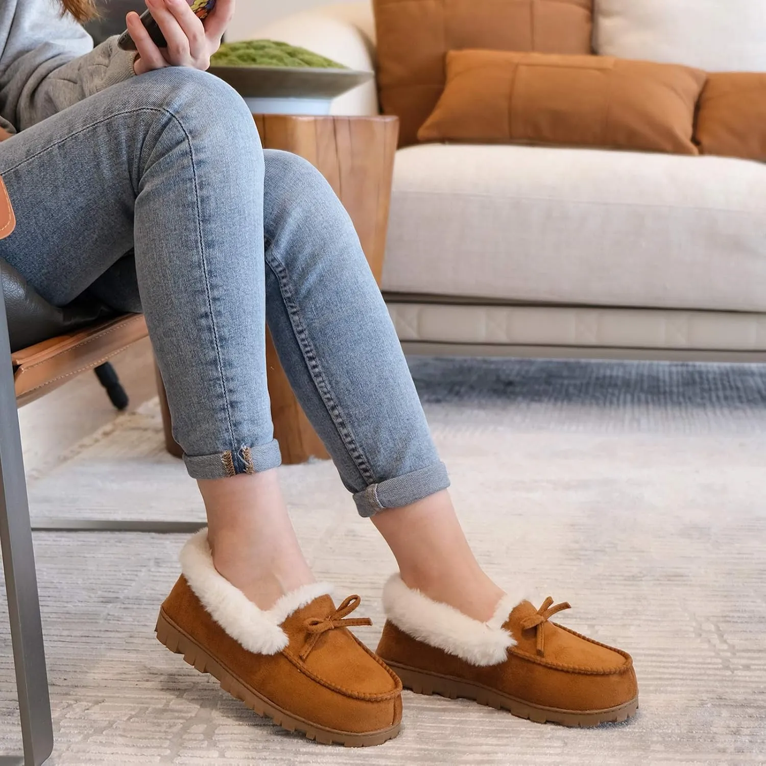 DL Women's Memory Foam Moccasin Slippers Micro Suede with Breathable Faux Fur Lining Slip On House Shoes Micro Indoor & Outdoor