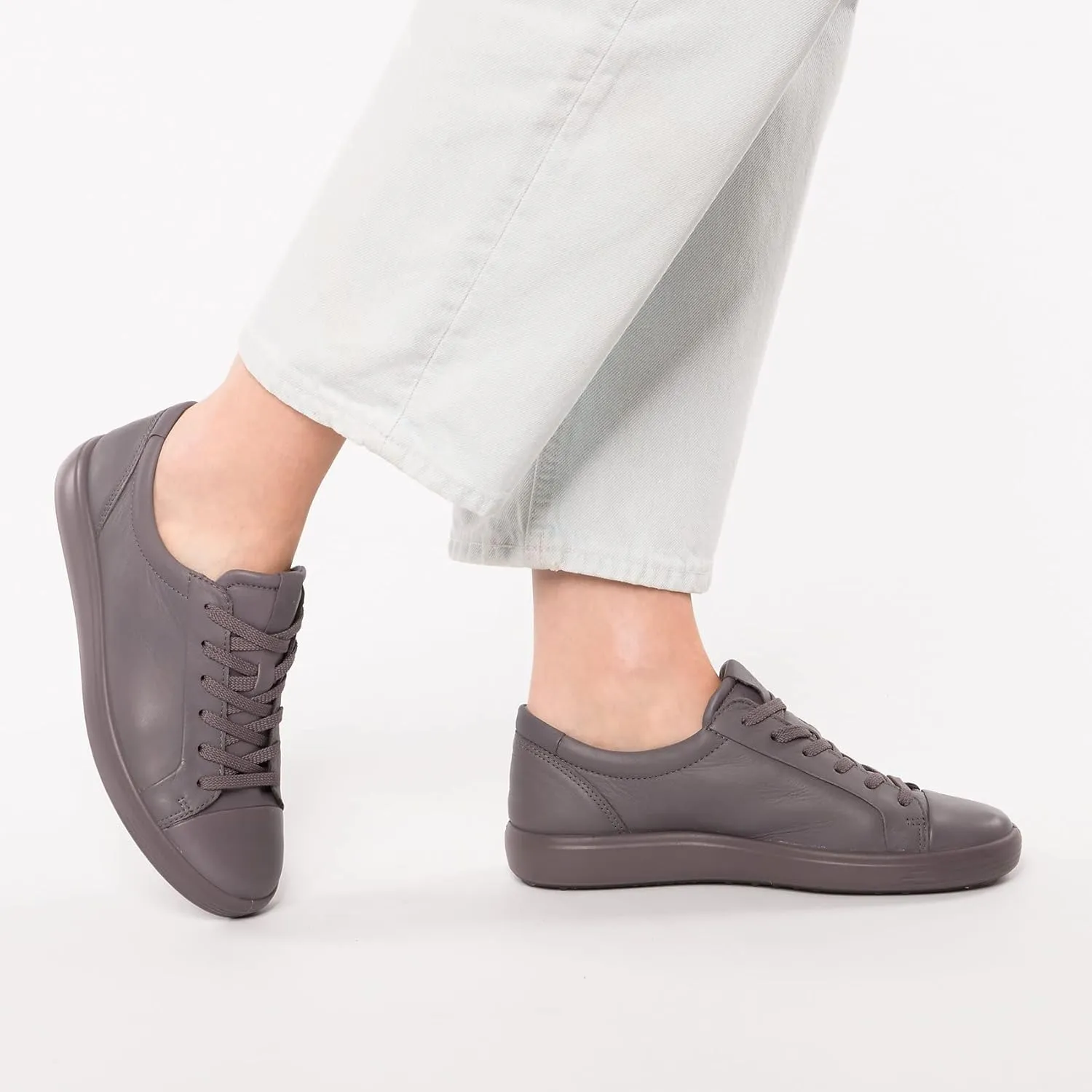 ECCO Women's Soft 7 Monochromatic 2.0 Sneaker