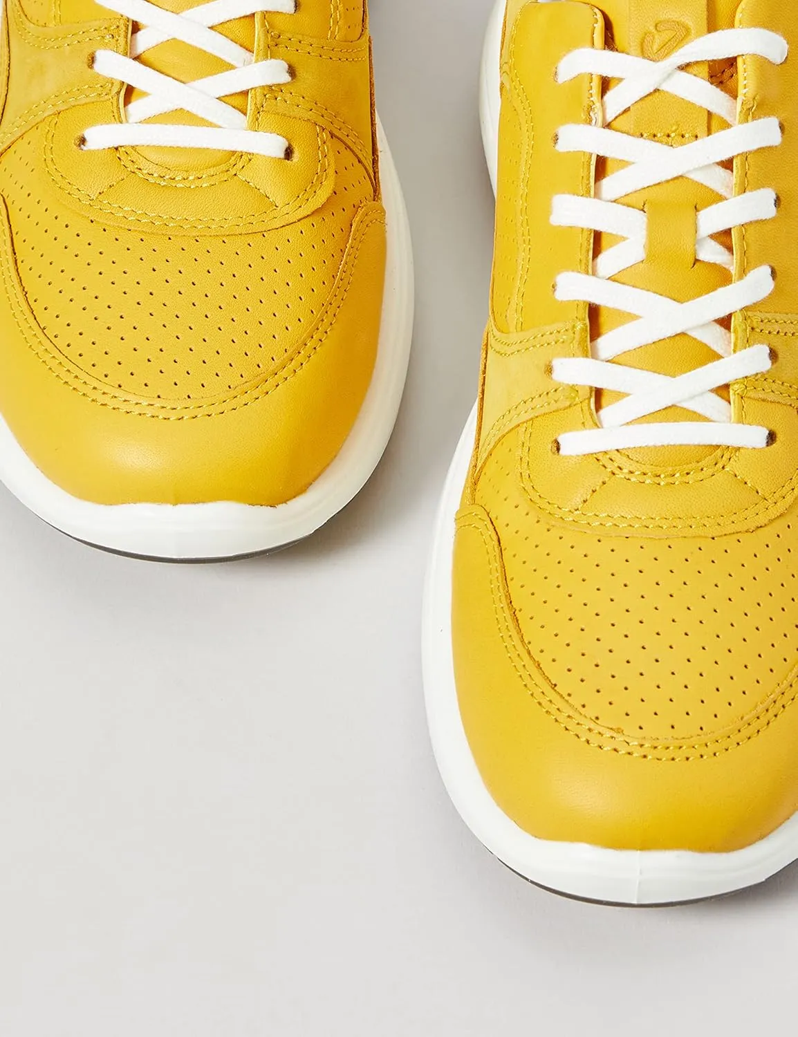 ECCO Women's Soft 7 Runner Sneaker