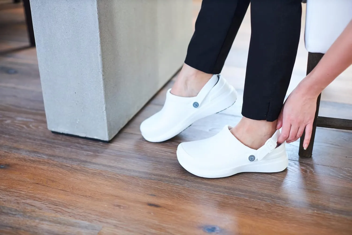 Joybees Work Clog - Slip Resistant, Supportive and Comfortable - Culinary and Medical Professional Shoes for Women and Men