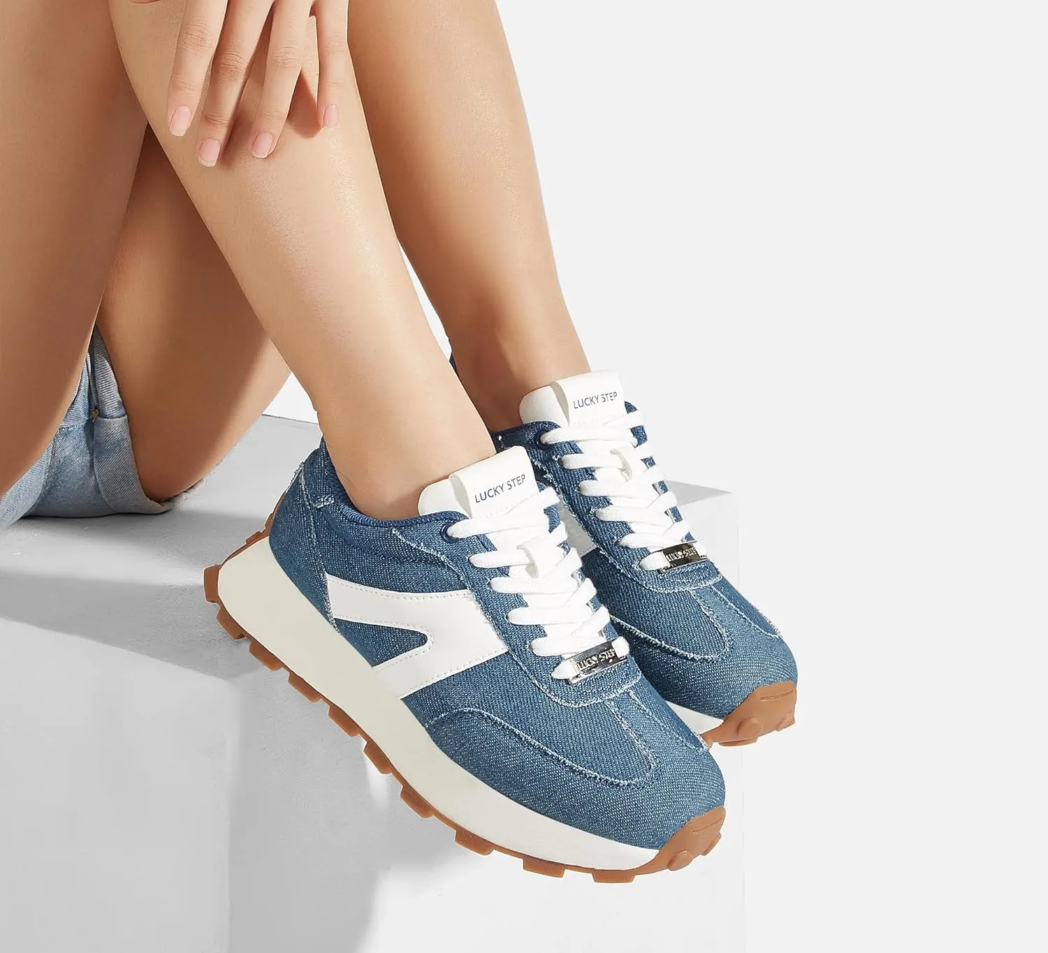 LUCKY STEP Women's Platform Fashion Sneakers Retro Classic Trainers Casual Lace-up Stylish Tennis Running Walking Shoes