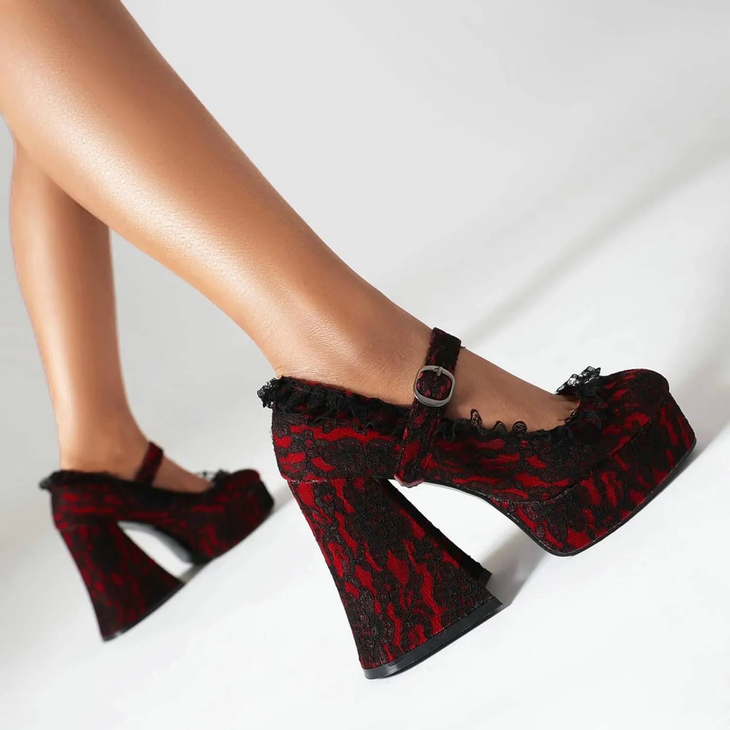LUXMAX Women's Goth Lolita Shoes Platform Mary Janes Chunky Heel Pumps Lace Flower Gothic Heels Cosplay Shoes
