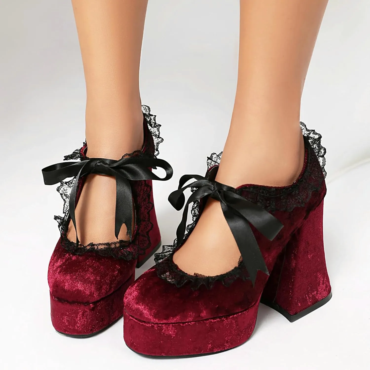 LUXMAX Women's Goth Lolita Shoes Platform Mary Janes Chunky Heel Pumps Lace Flower Gothic Heels Cosplay Shoes
