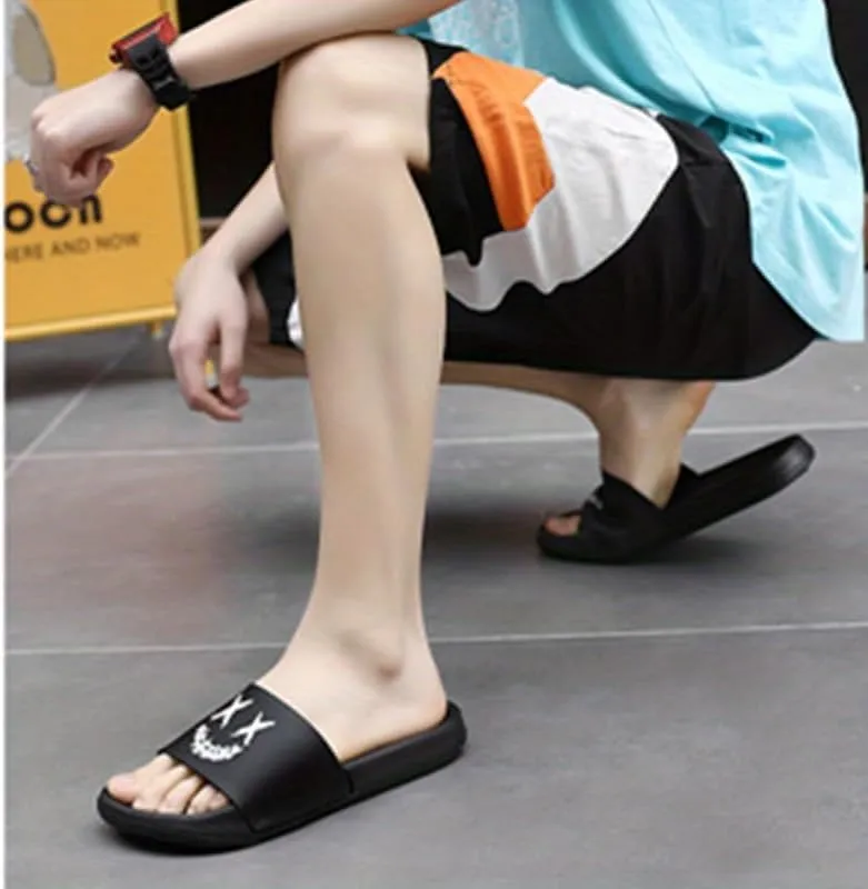 Men's Cartoon Smile Print Slip-On Slides - Soft, Non-Slip Indoor/Outdoor Slippers