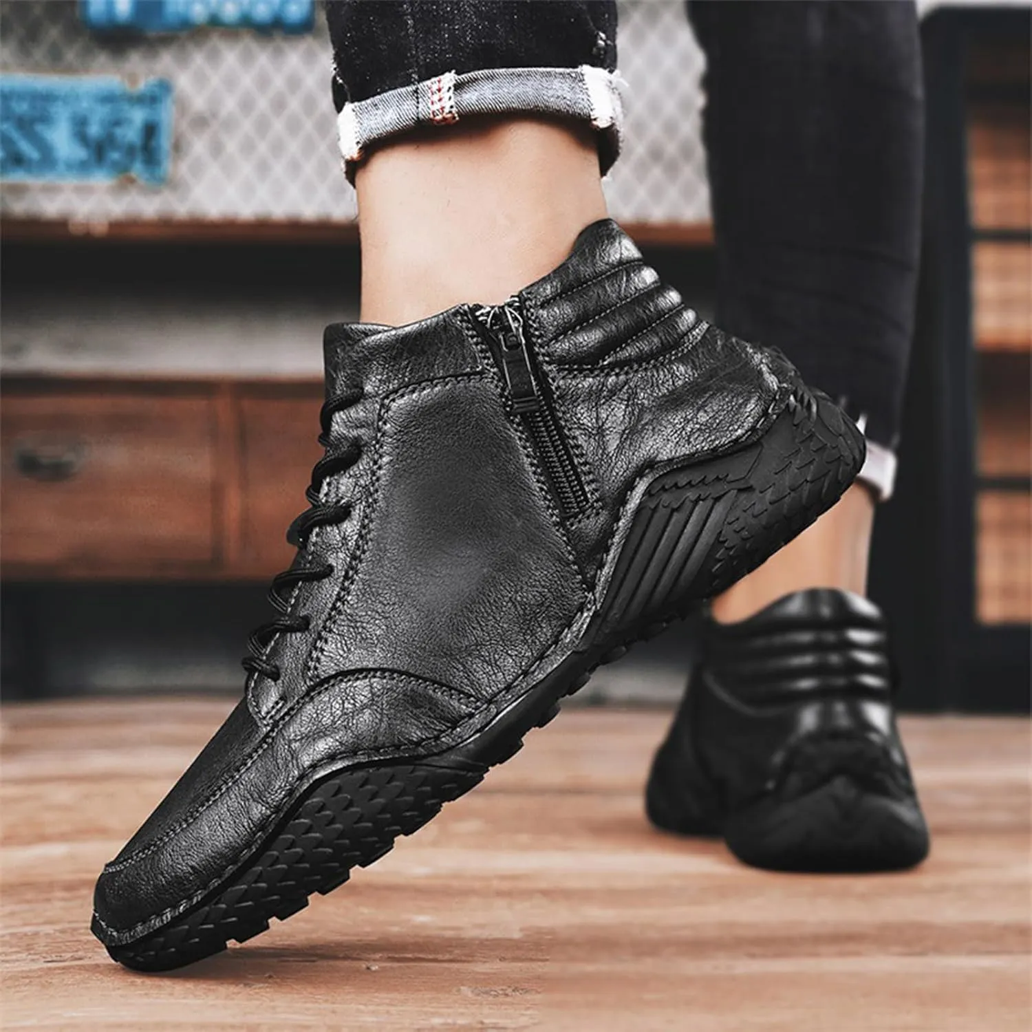 Men's Leather Lace Up Sports Ankle Boots Traditional Handmade Stitched Large Size Leather Shoes Outdoor Casual Non-Slip Running Sports Hiking Boots with Side Zippers