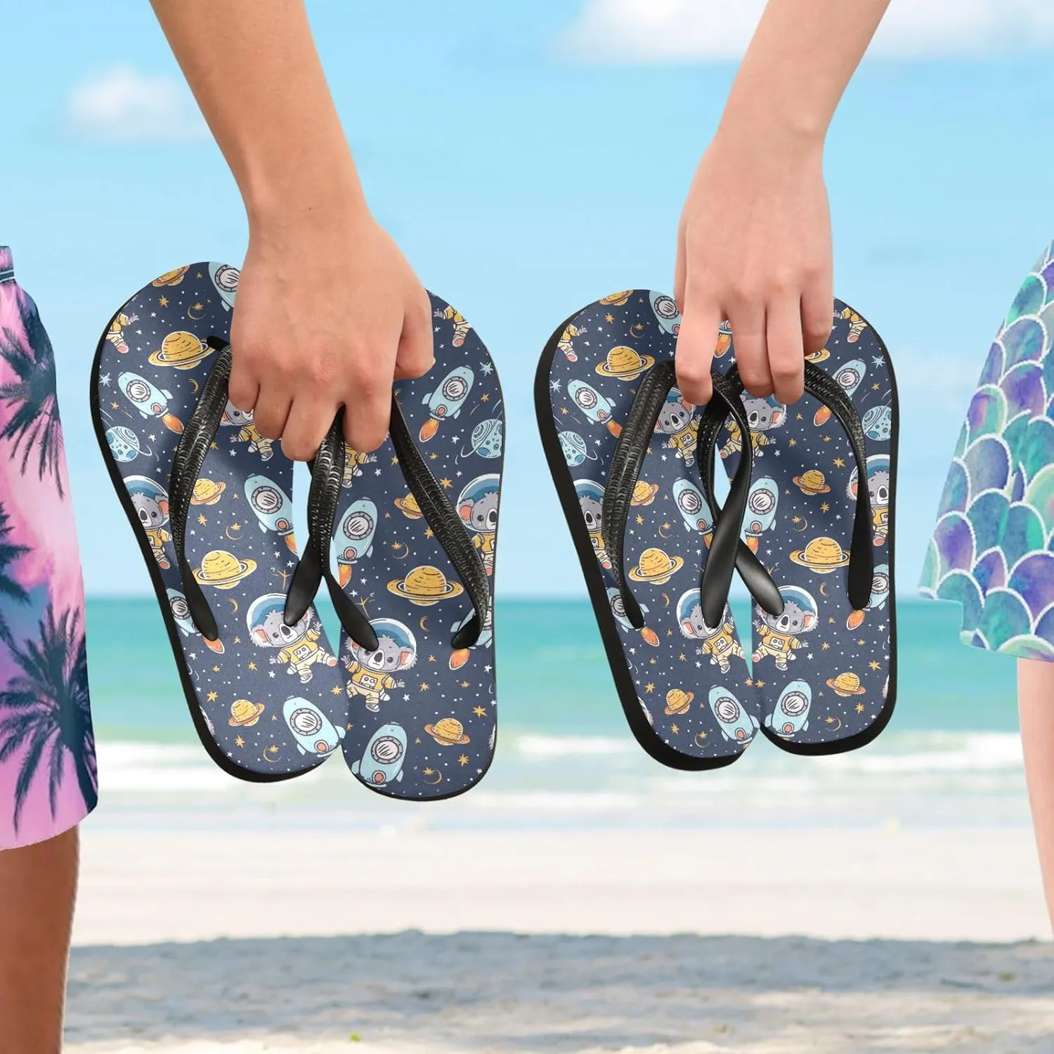 MNSRUU Flip Flops for Women Men Cute Animal Sloth Flip Flops Womens Slides Men Sandals Shower Slippers Summer Non-Slip Flipflops for Swim Beach Bathroom, XS