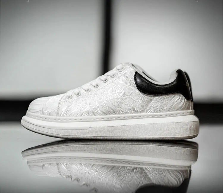 MRA Silk Cloud Embroidered Sneakers