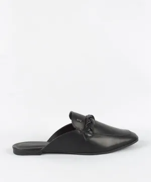 Mule Santa Lolla Preto Tramado Couro Bico Quadrado