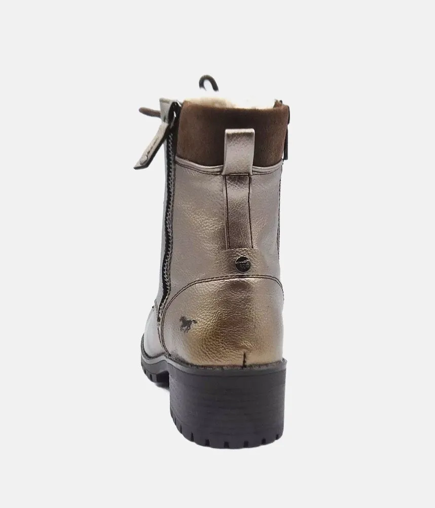 Mustang Stylish Metallic Ankle Boots