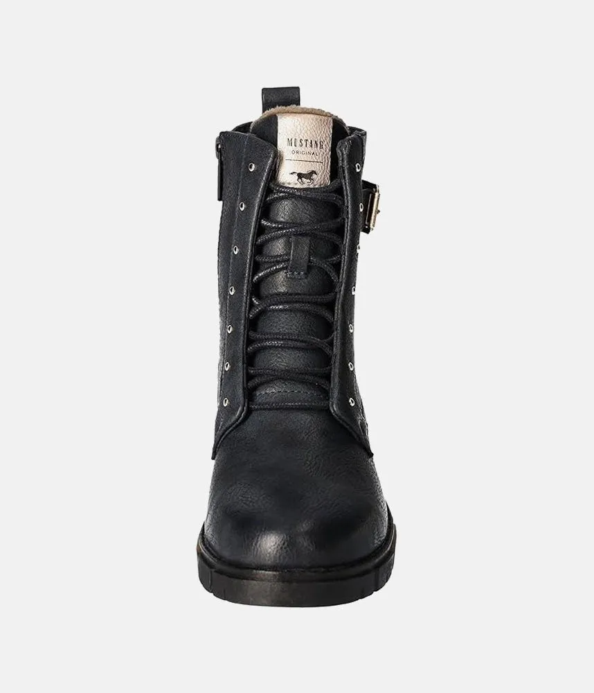Mustang Stylish Navy Combi Ankle Boots