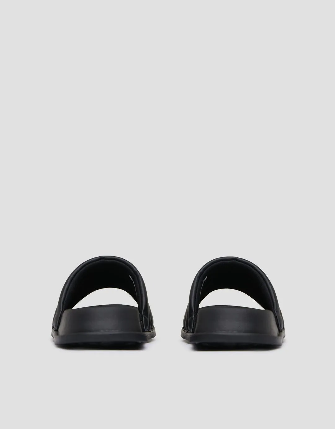 Nevada Slipper Sandals Wanita