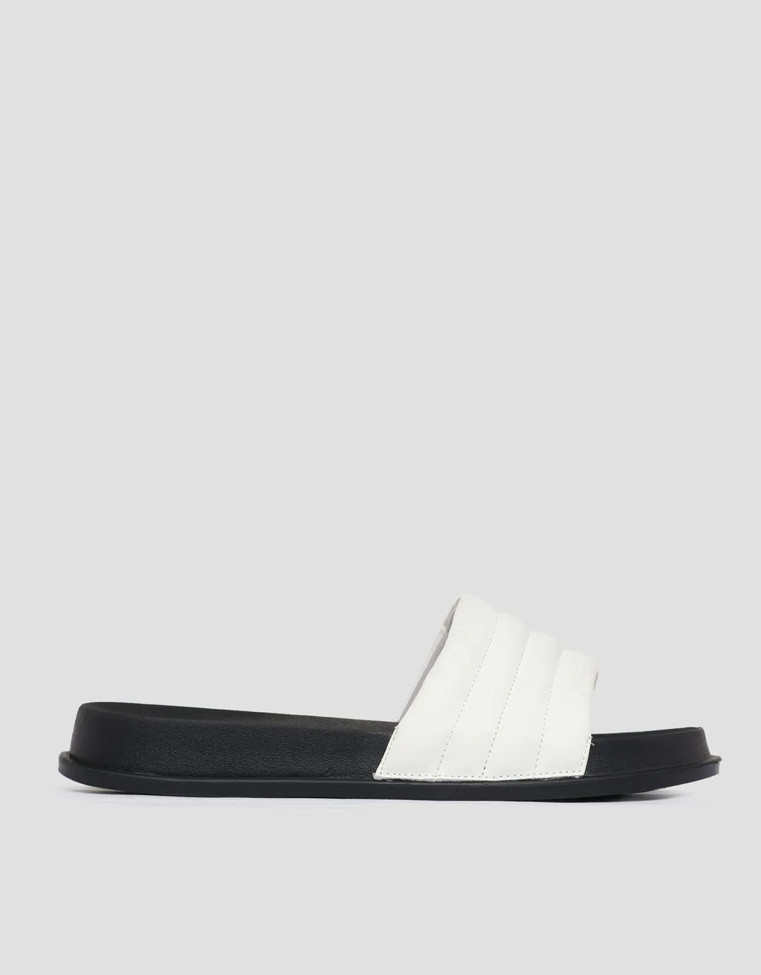 Nevada Slipper Sandals Wanita