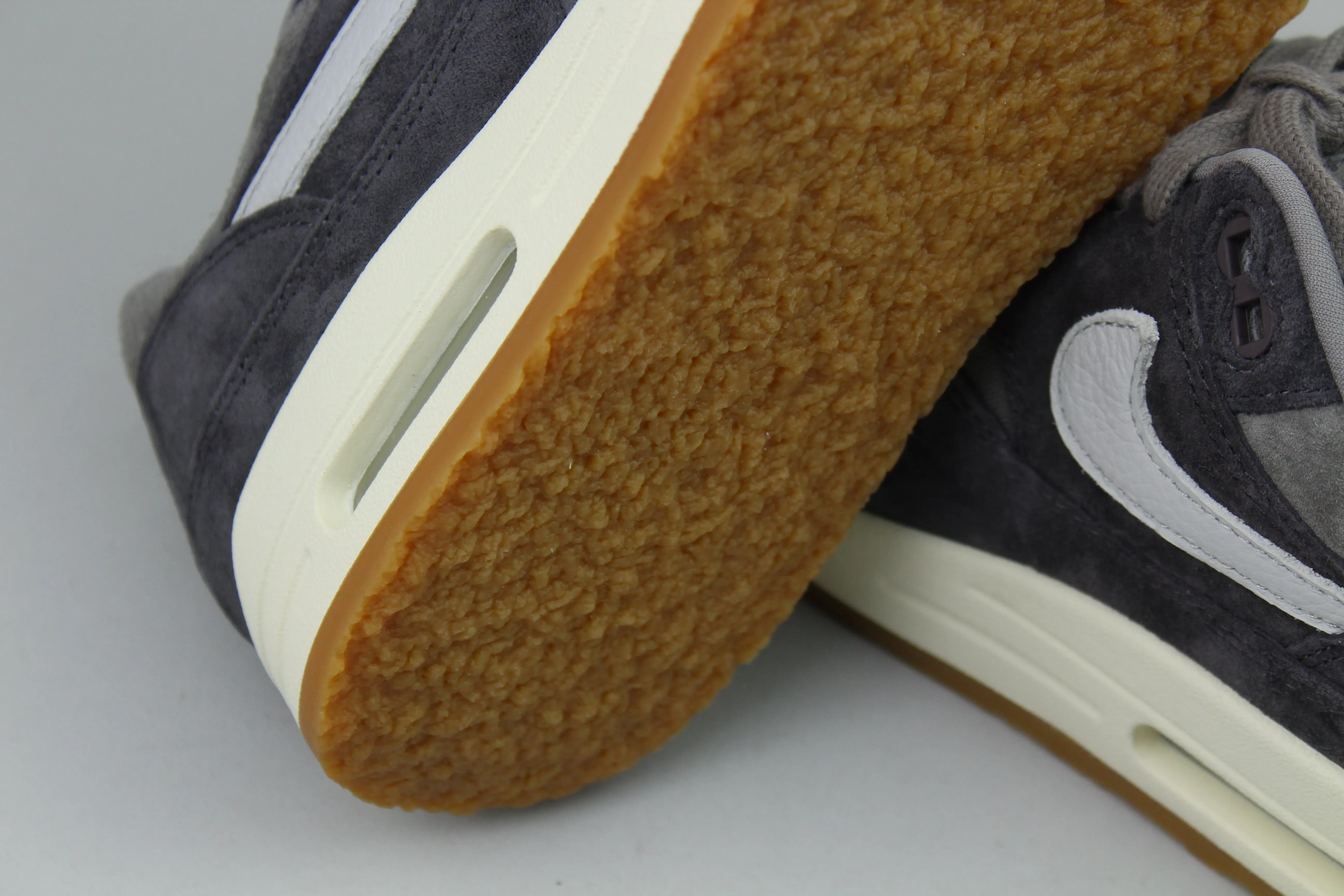 Nike Air Max 1 Crepe 'Soft Grey'
