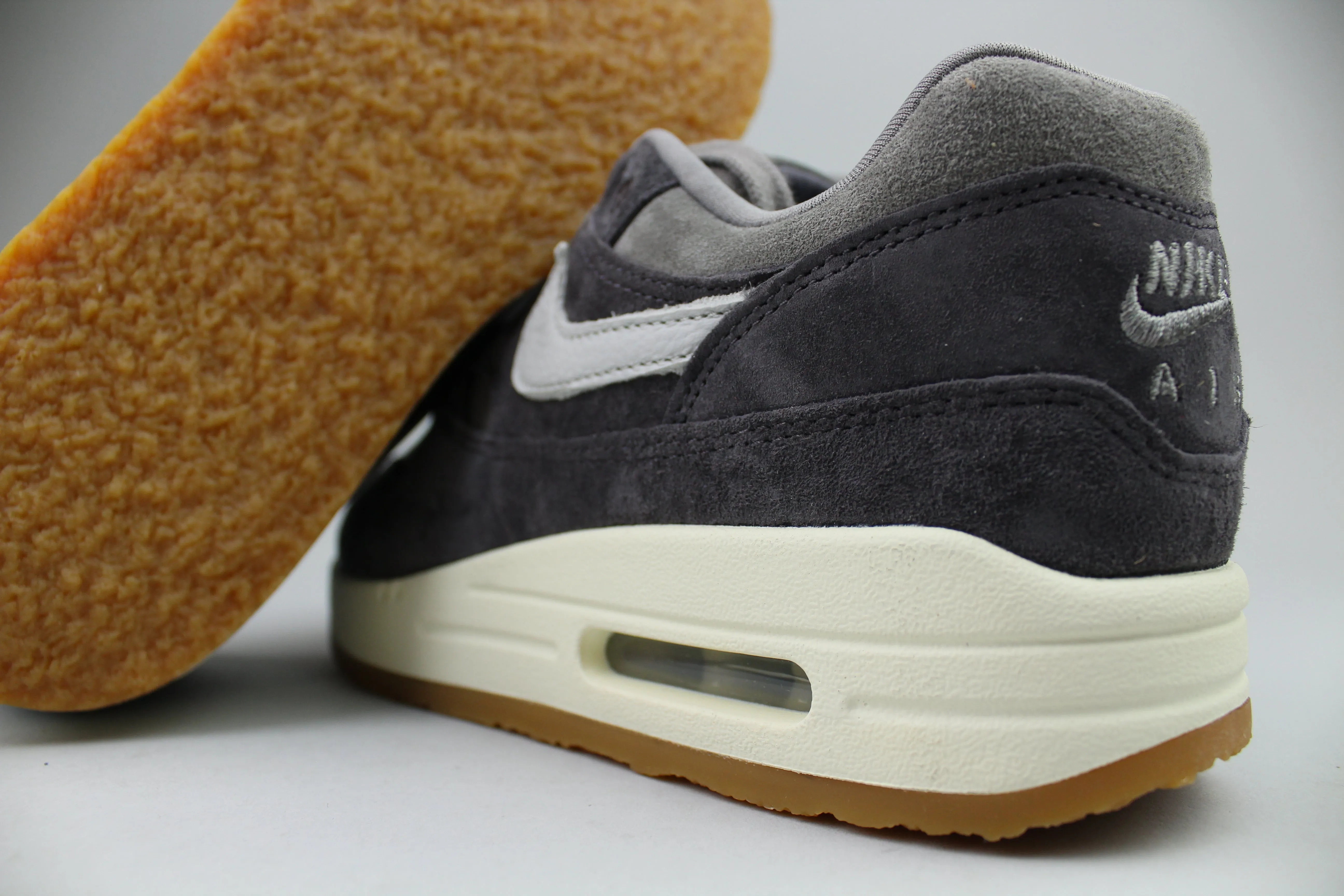Nike Air Max 1 Crepe 'Soft Grey'
