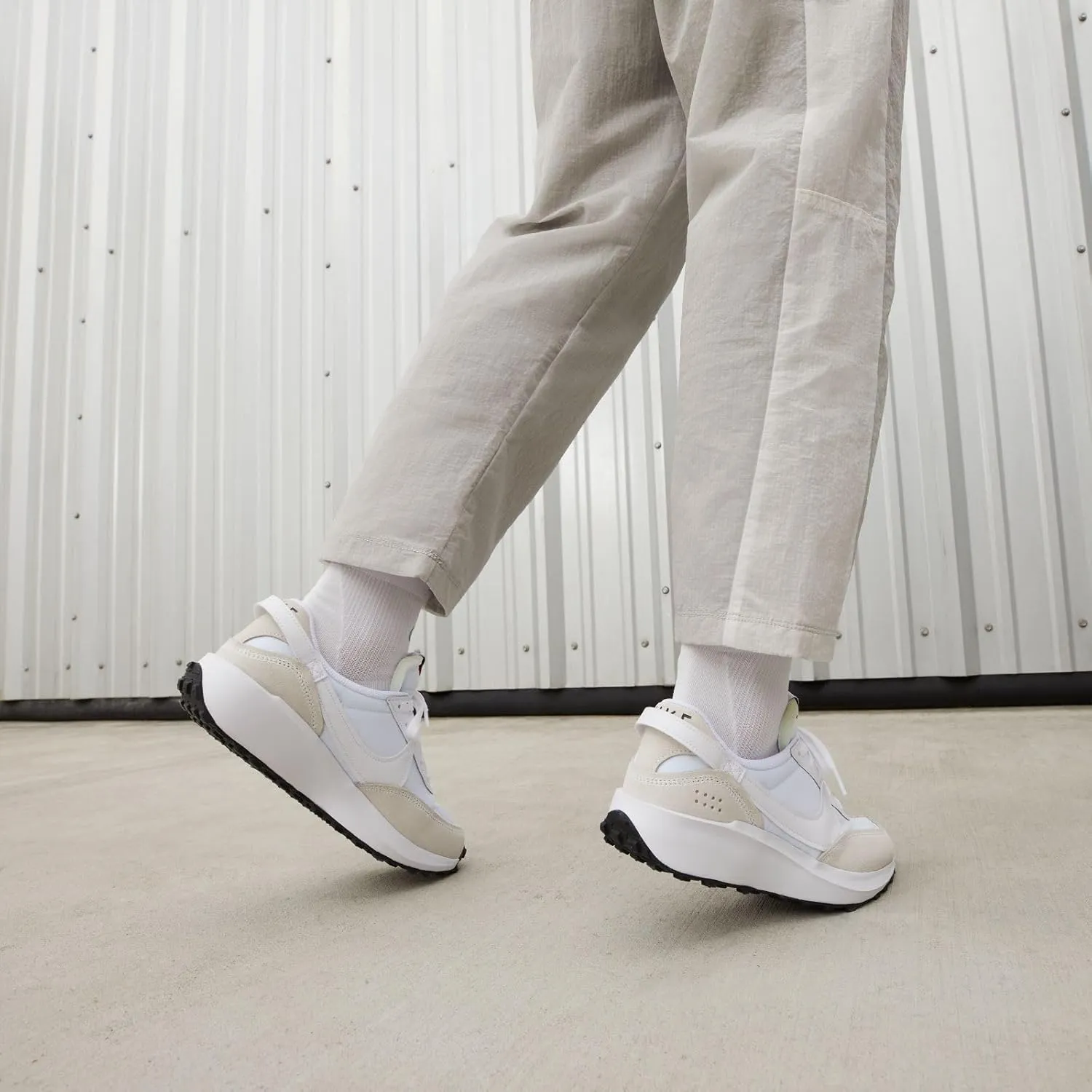 Nike Men's Waffle Debut Shoes Sneaker