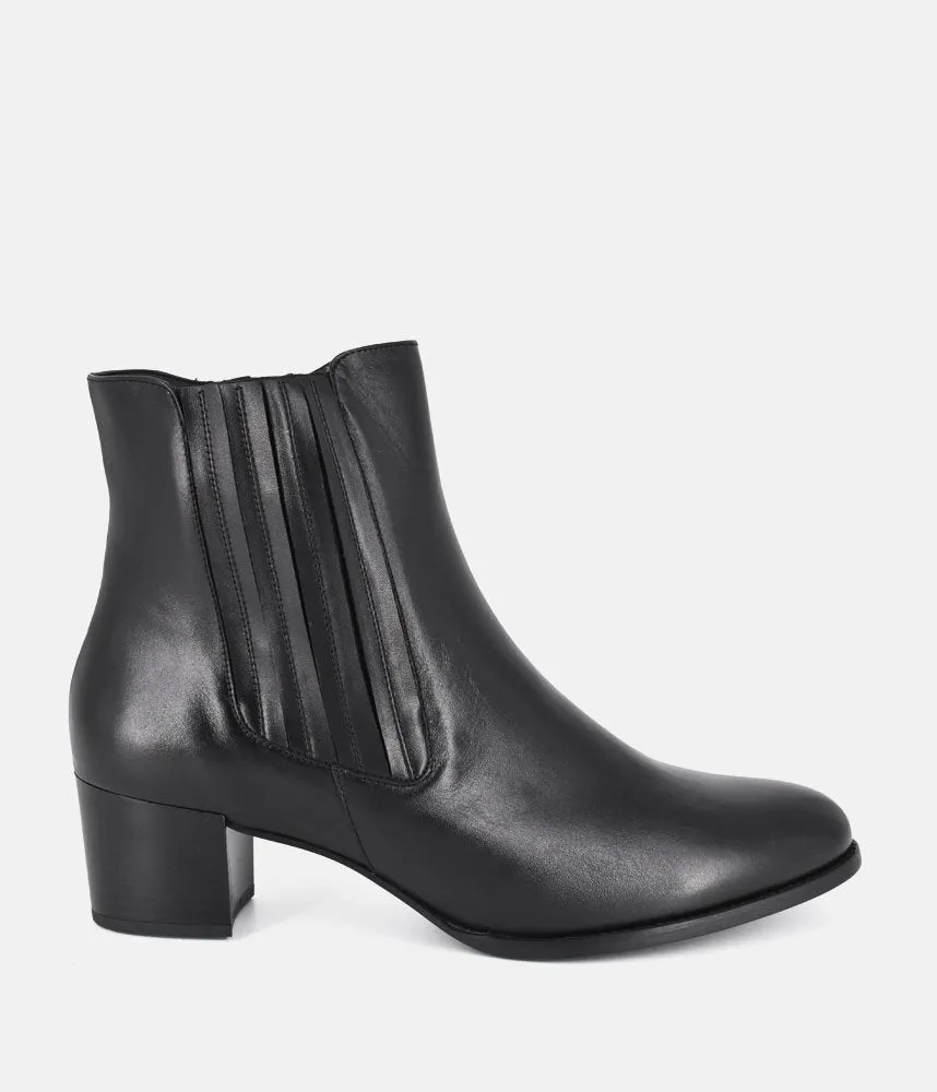 PieSanto Stylish Black Leather Ankle Boots