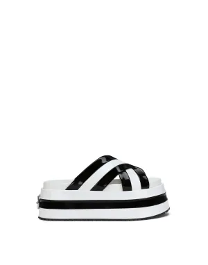 Polished calfskin flatform sliders