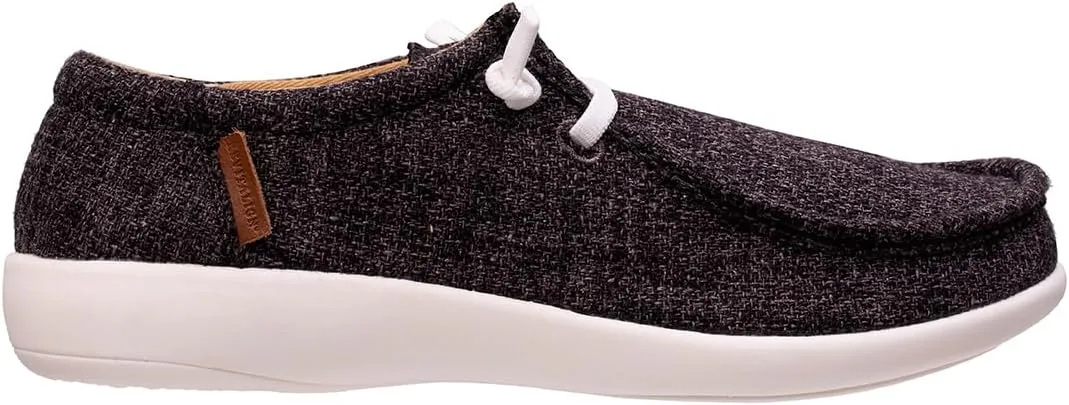 REVITALIGN Women's Carefree Sneaker