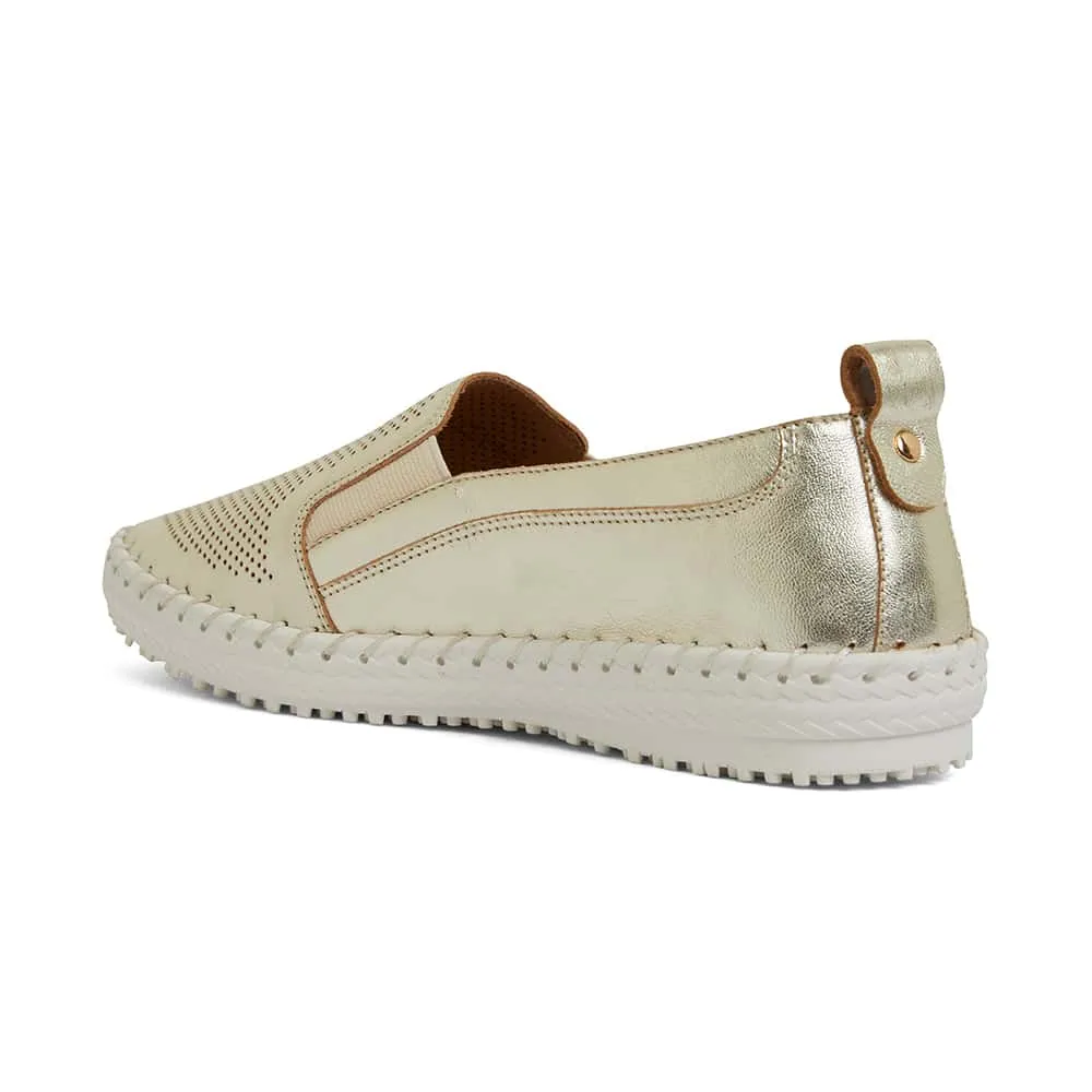 Riva Sneaker in Soft Gold Leather