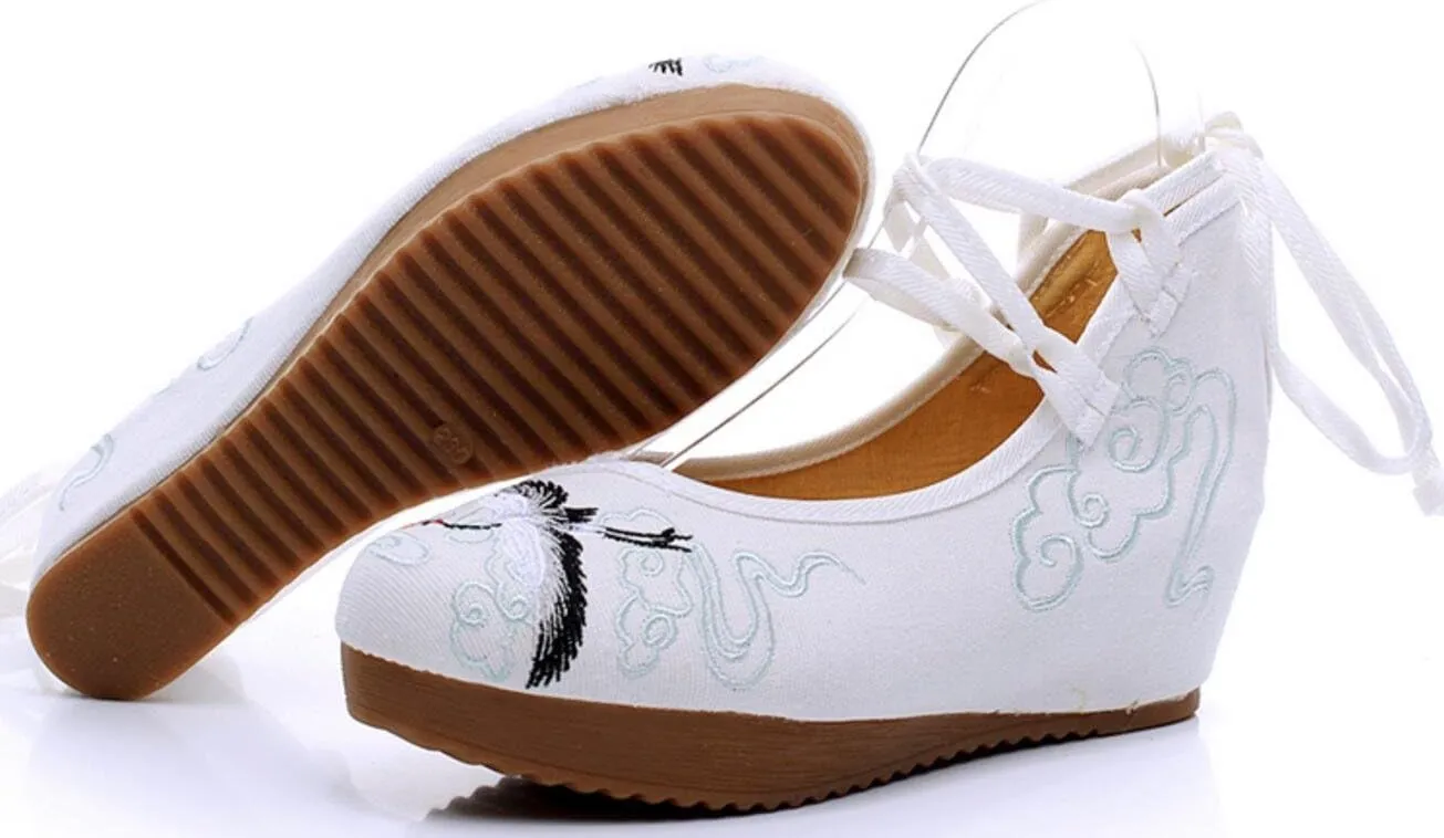 SATUKI Embroidered Shoes for Women, Chinese Style Knot Handmade Casual Loafer Floral Mid Heel Shoes