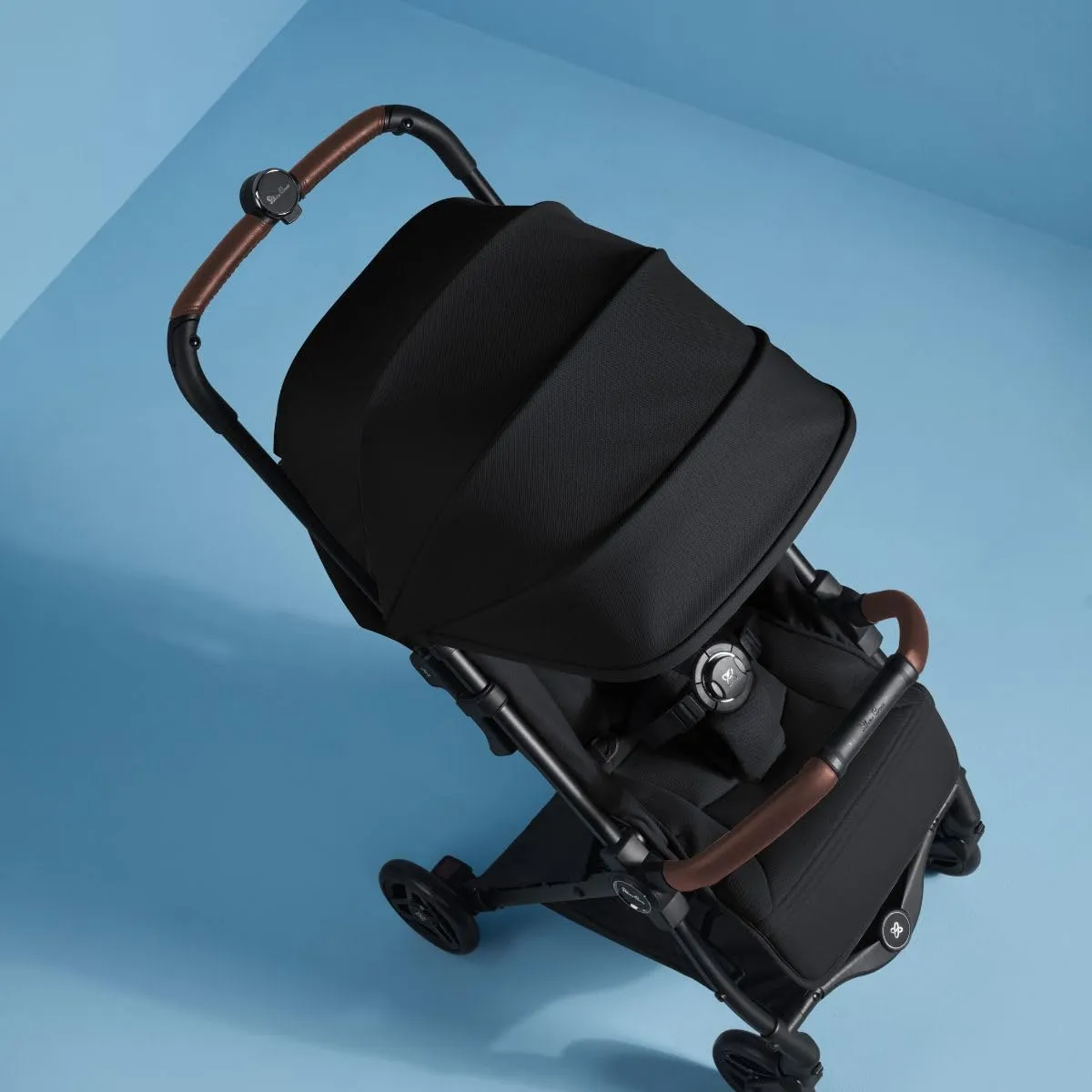 Silver Cross Jet 5 - Full Size TSA Approved Infant & Toddler Travel Stroller - Lightweight, Compact & Easy to Fold, with All-Terrain Wheels and One Hand Full Flat Recline (Space Black)