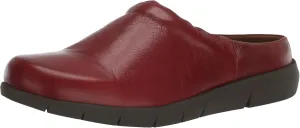 SoftWalk Women's Andria Clog