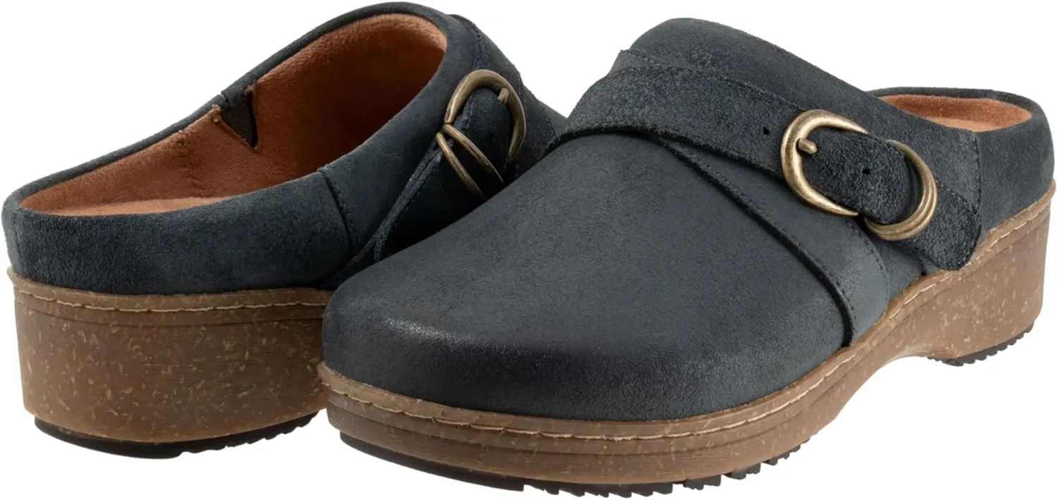 SoftWalk Women's Asmara Clog