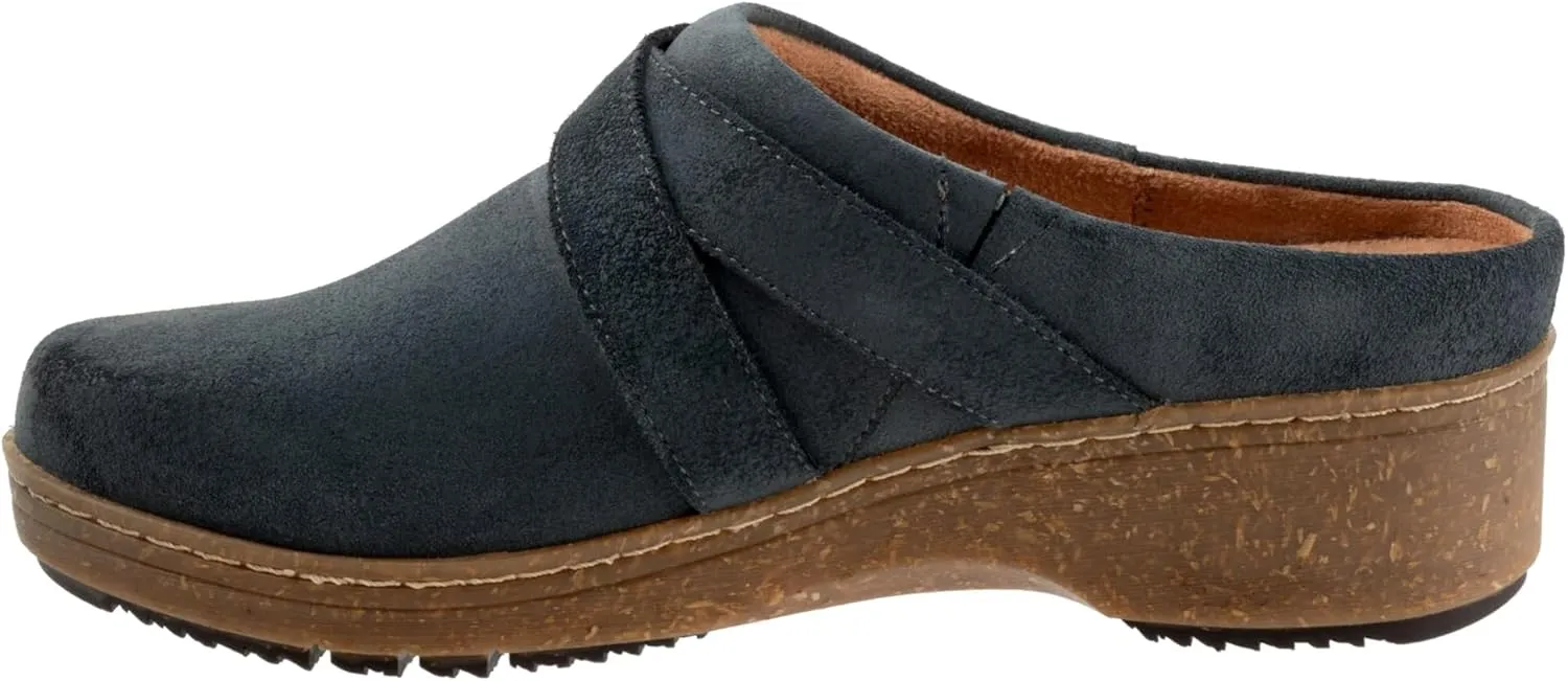 SoftWalk Women's Asmara Clog