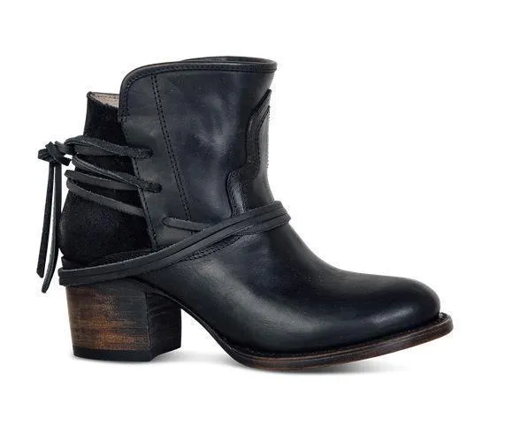 Stylish and supportive orthopedic Boots