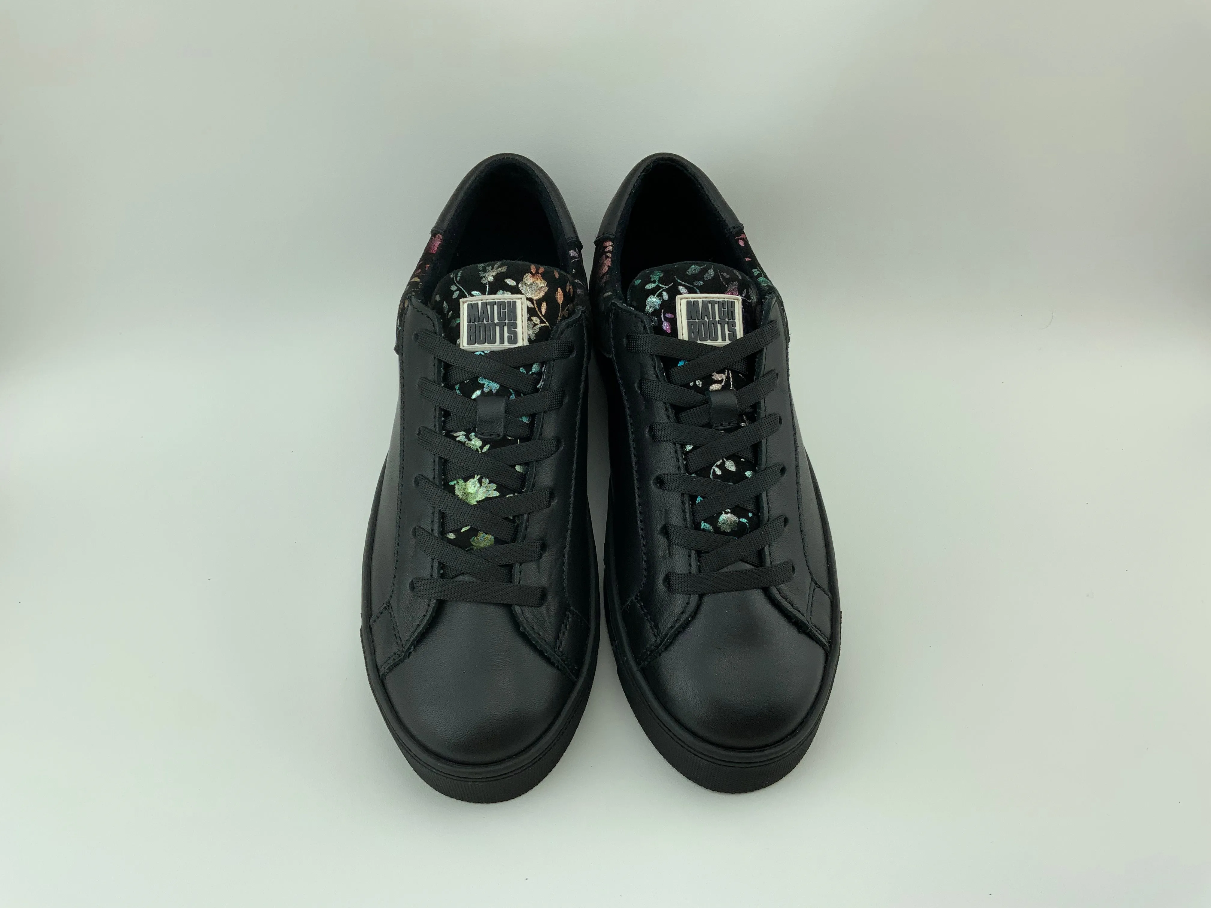 The Supreme Romantic Collection - Soft Black | Women