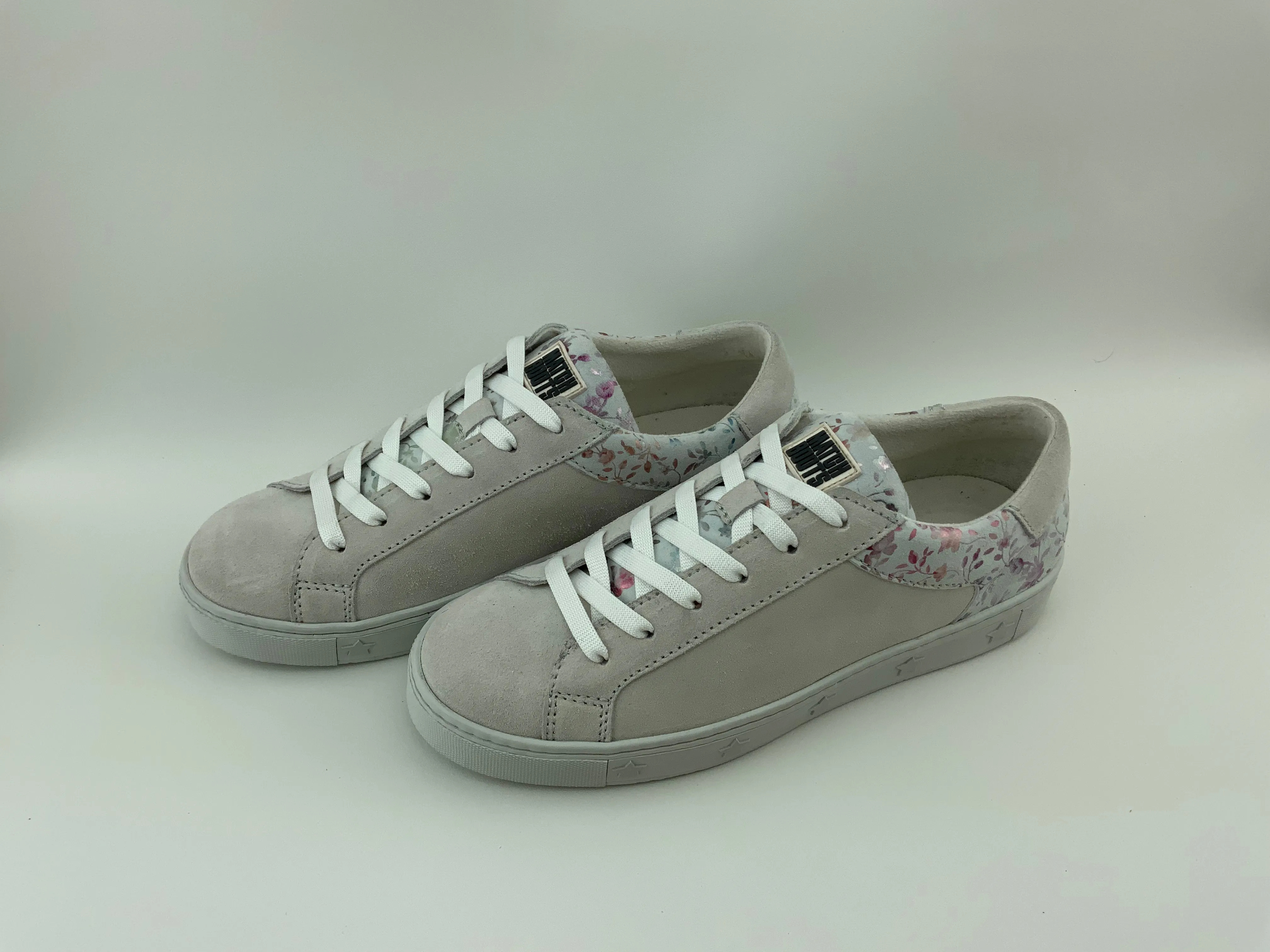 The Supreme Romantic Collection - Soft Snow White | Women