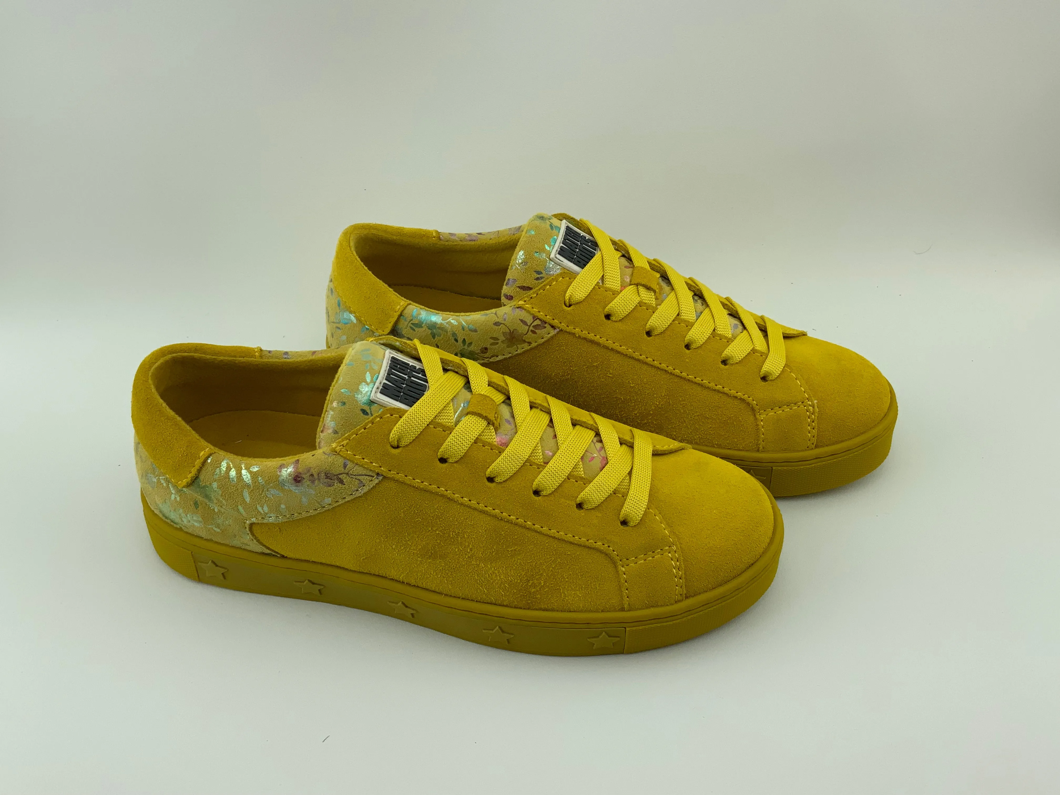 The Supreme Romantic Collection - Soft Yellow | Women