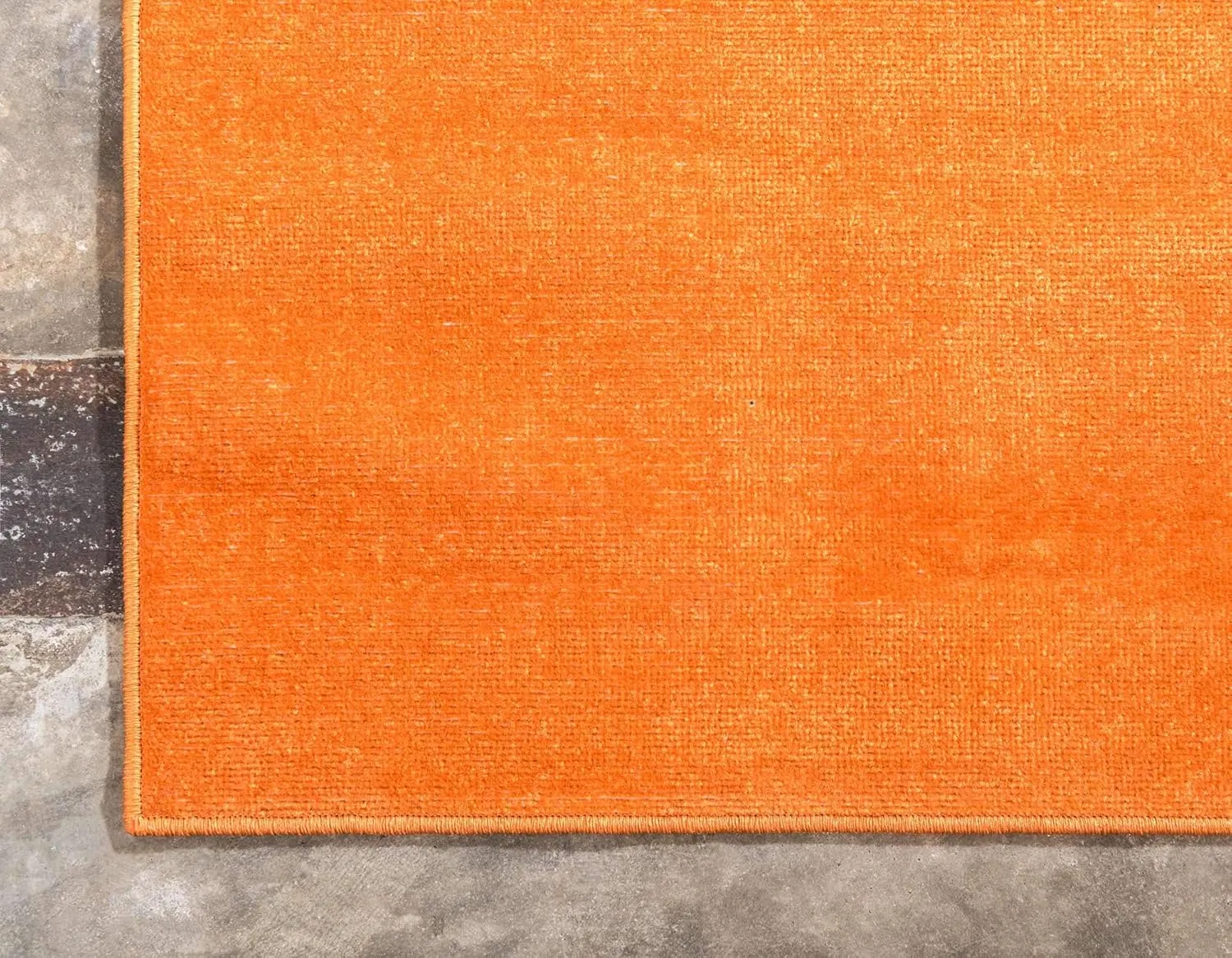 Unique Loom Williamsburg Collection Area Rug - Solid (2' 9" x 9' 10" Runner, Salmon)