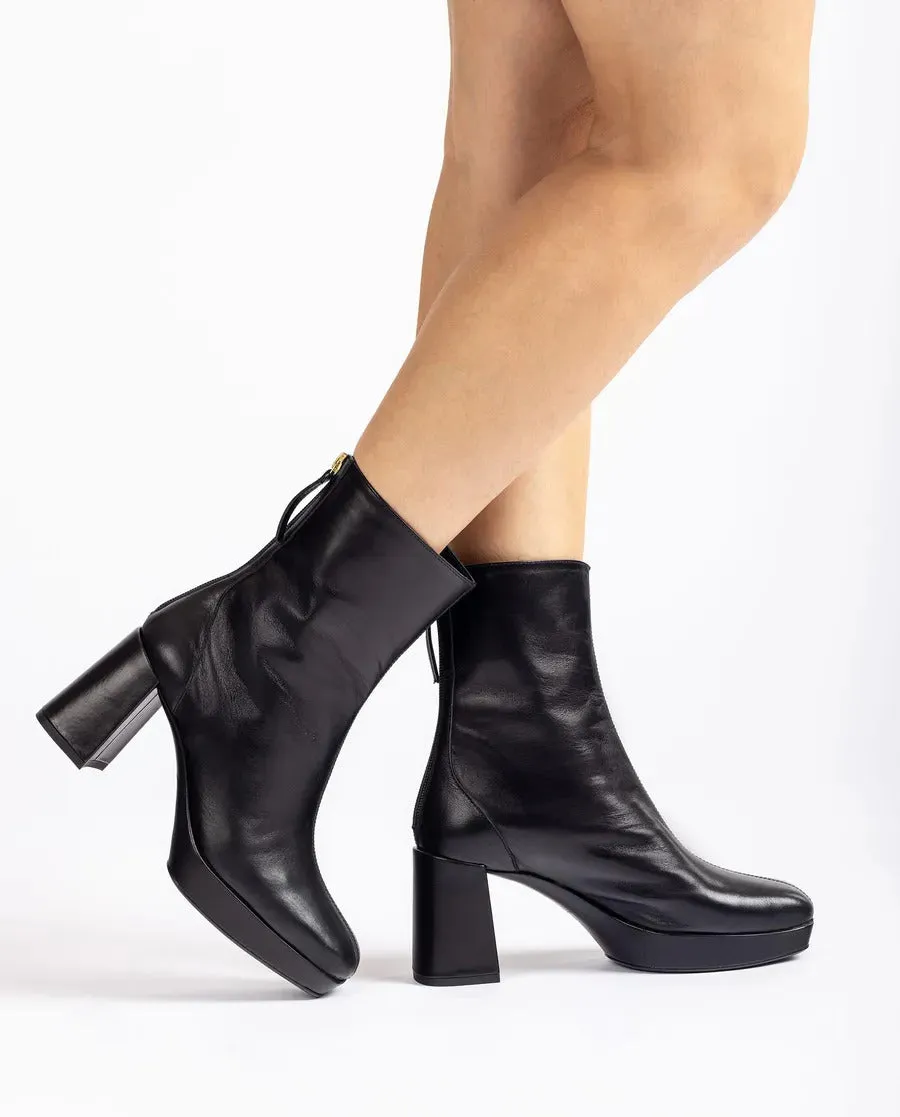 Unisa Matias Black Platform Ankle Boot