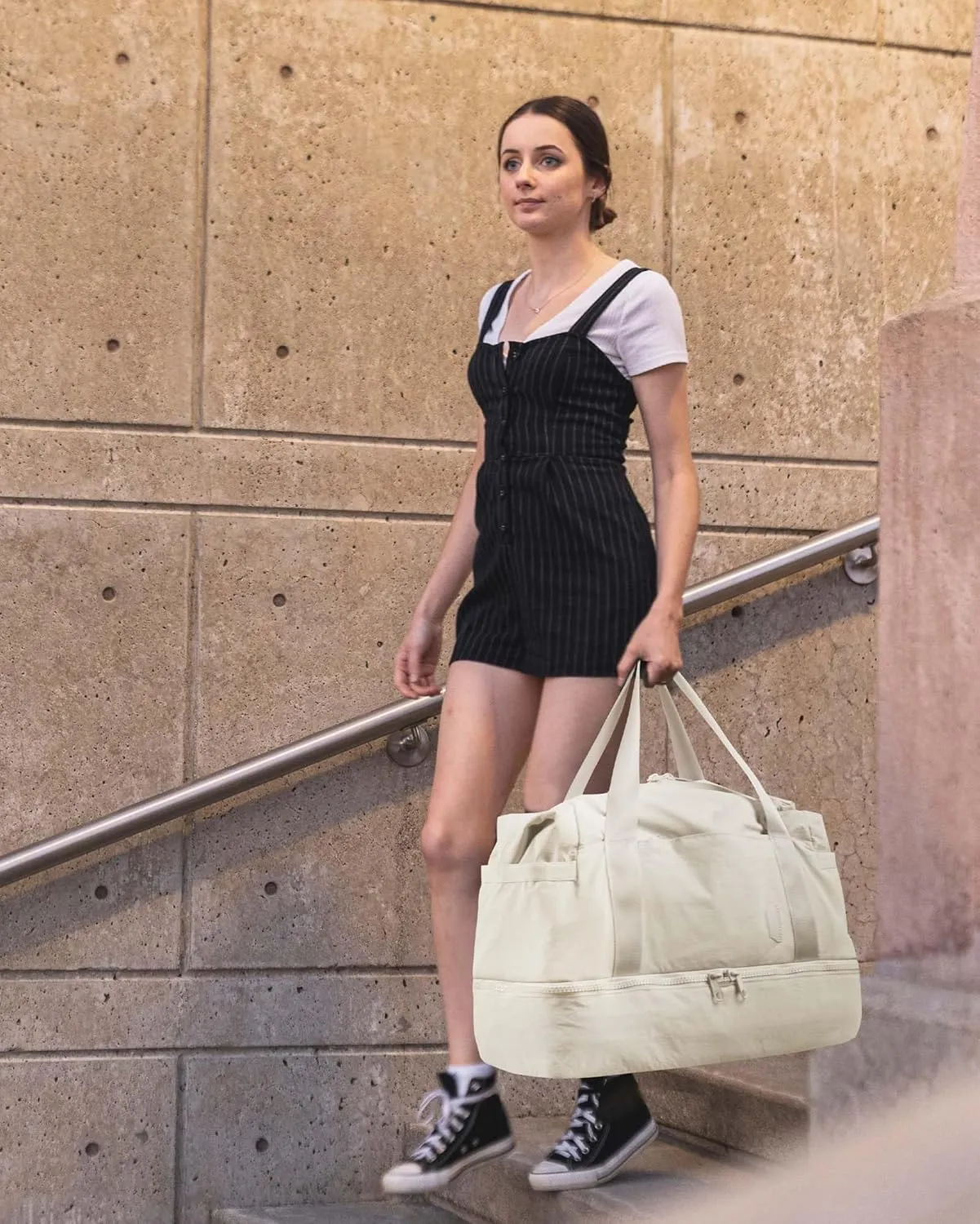 Weekender Bags for Women, BAGSMART Travel Duffel Bags with Shoe Compartment,Personal Item Travel Bag for Airlines, Carry on Overnight Tote Bag with Toiletry Bag (Light Beige,2pcs)