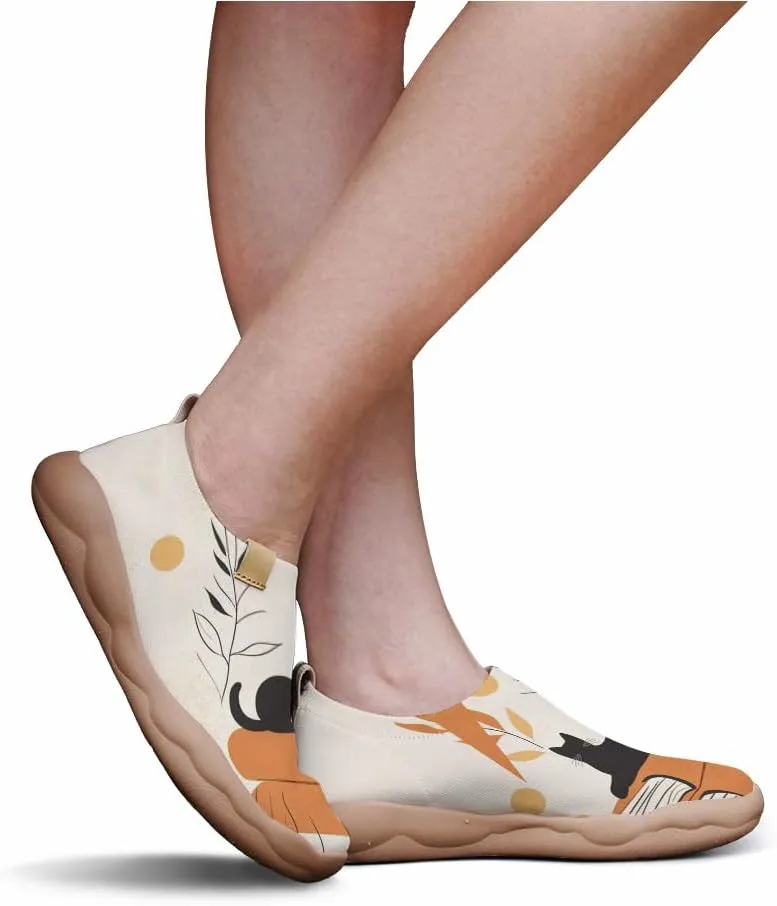 Women's Art Painted Travel Shoes Slip-on Casual Knitted Loafers Light and Comfortable Fashionable Sneakers