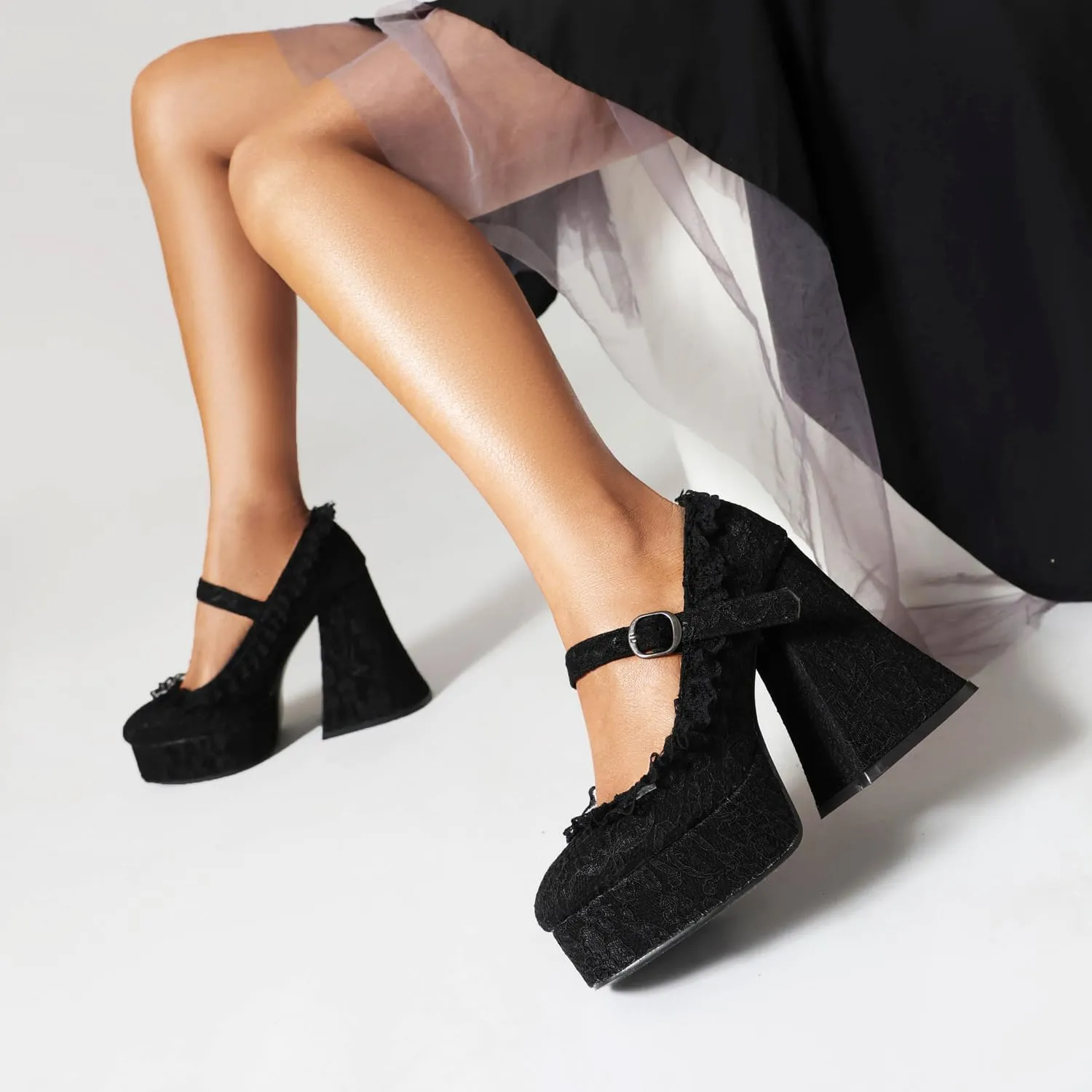 Women's Lace Platform Heels – Gothic Vintage Chunky High Heel Shoes with Adjustable Strap for Party,Cosplay,Halloween