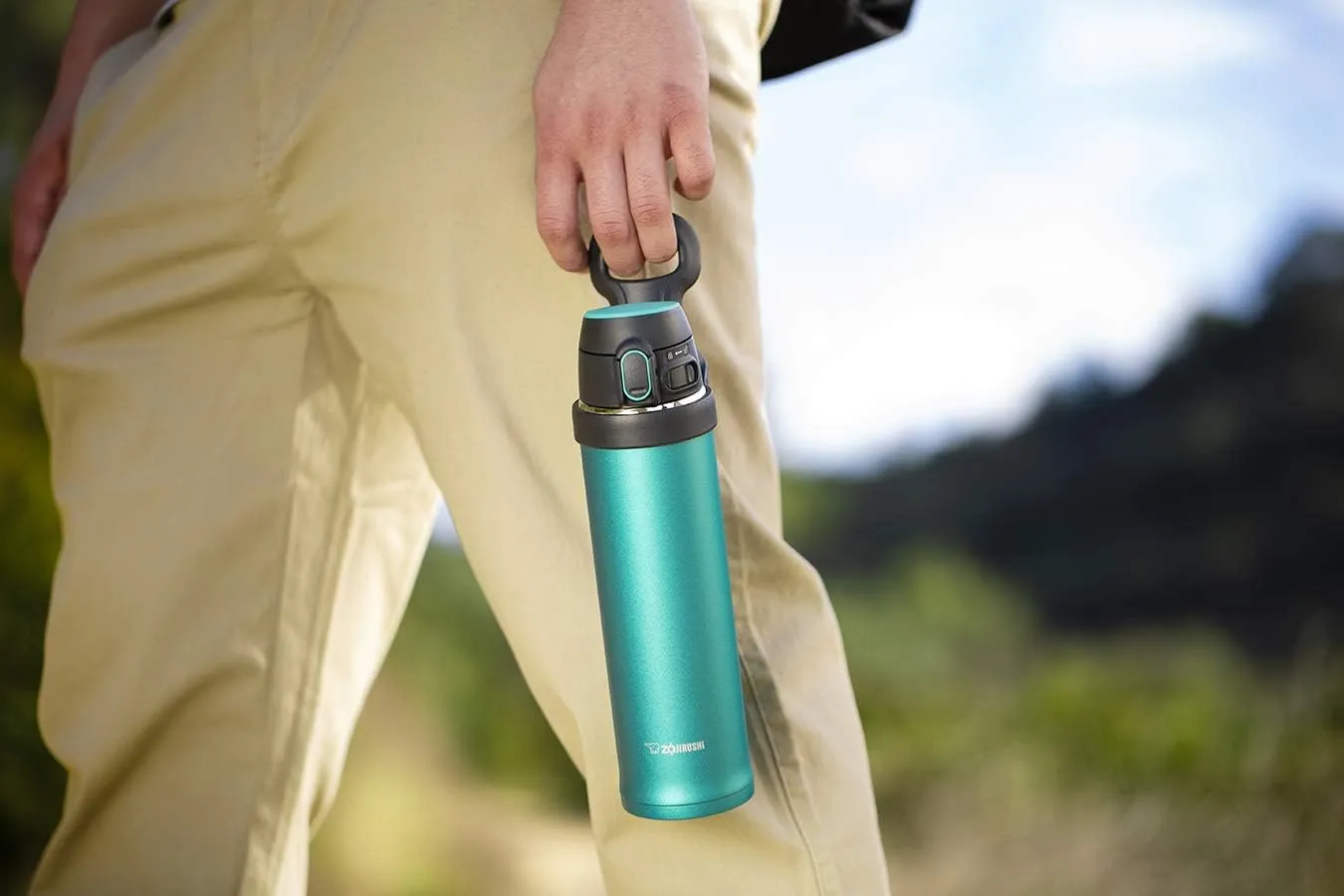 Zojirushi SM-QHE60GK, Flip-and-Go Stainless Mug, 20-Ounce, Teal